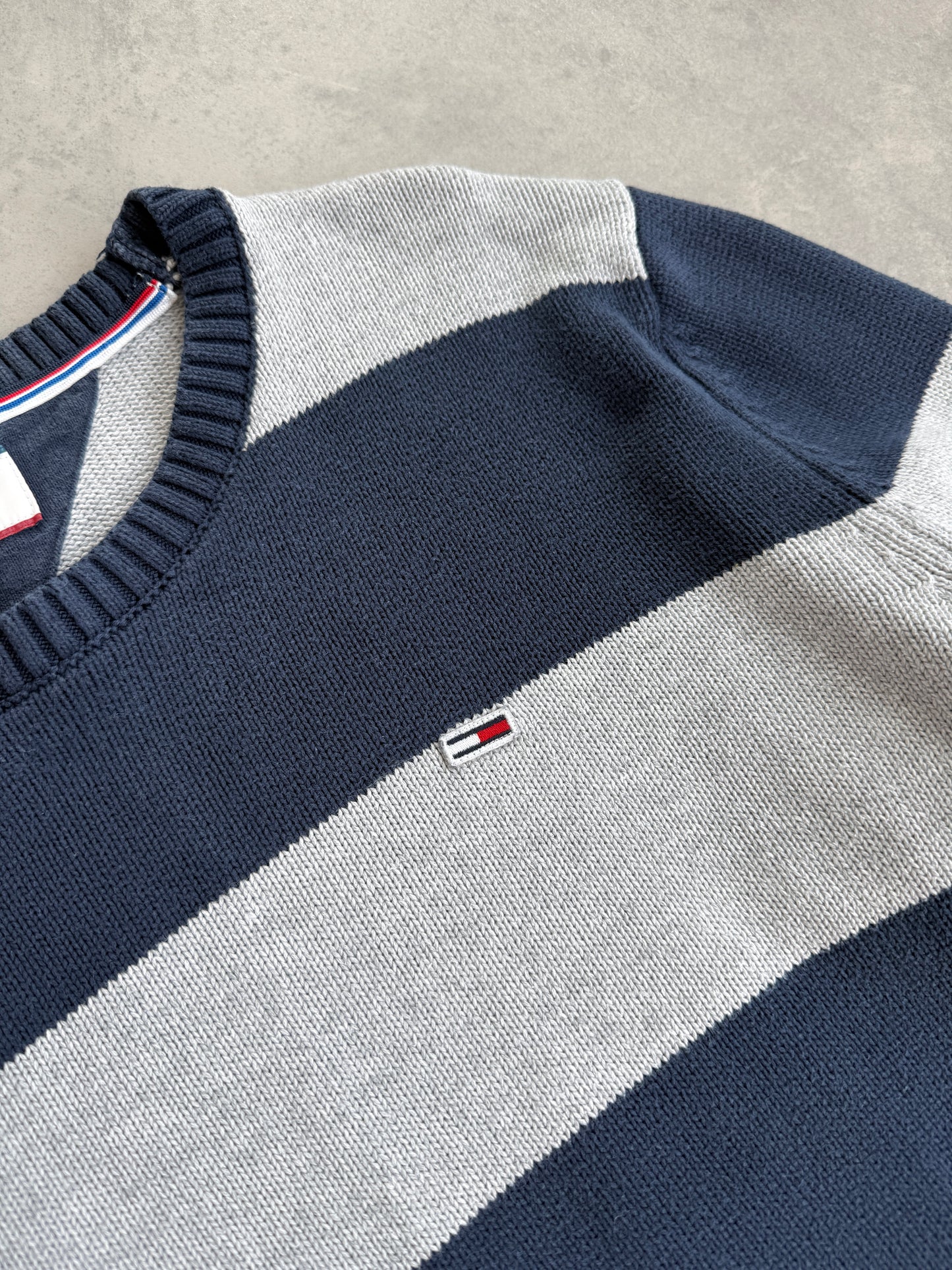 Tommy Jeans muški prugasti džemper (M)