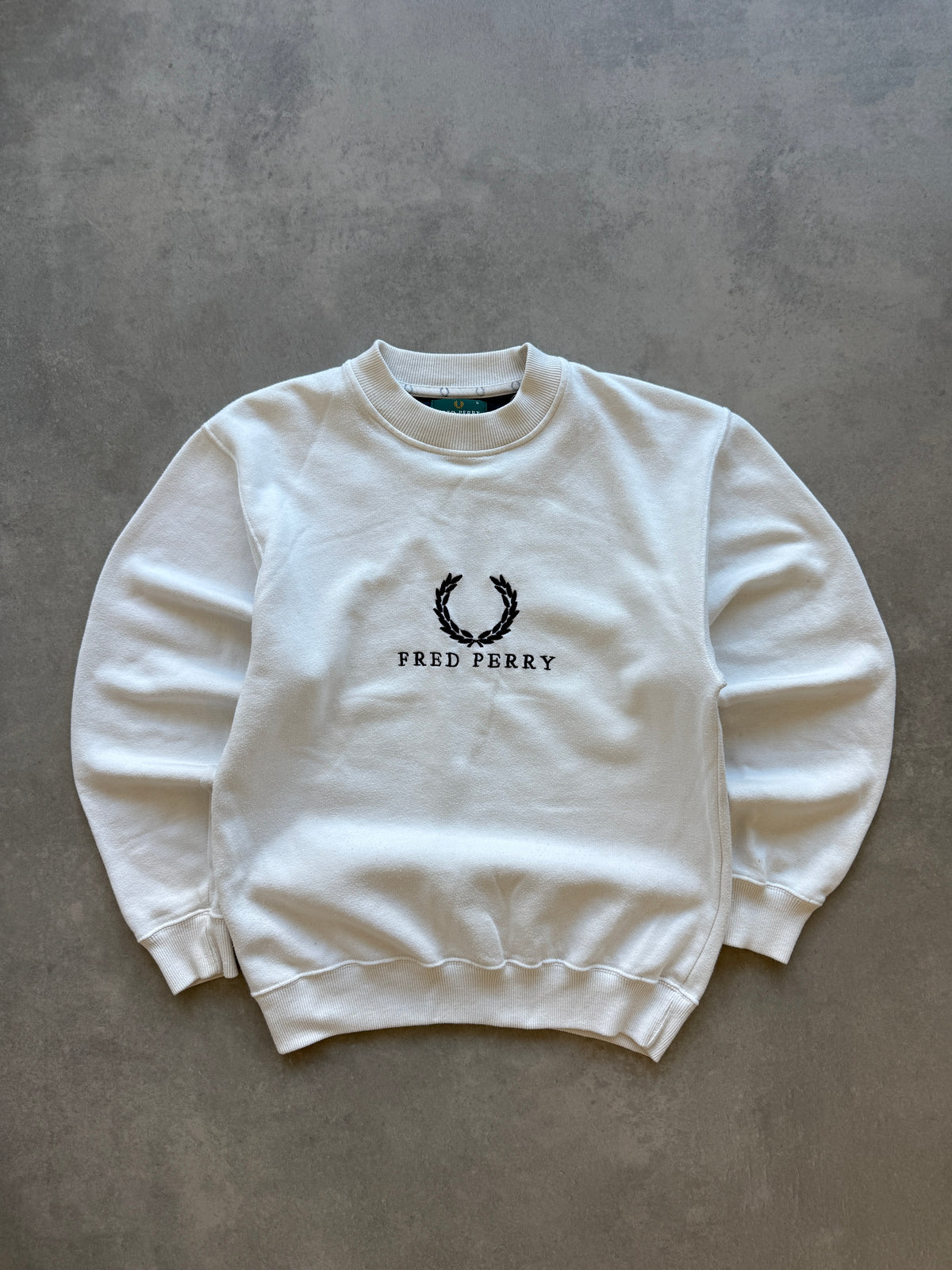 Fred Perry retro muška bijela dukserica (S)