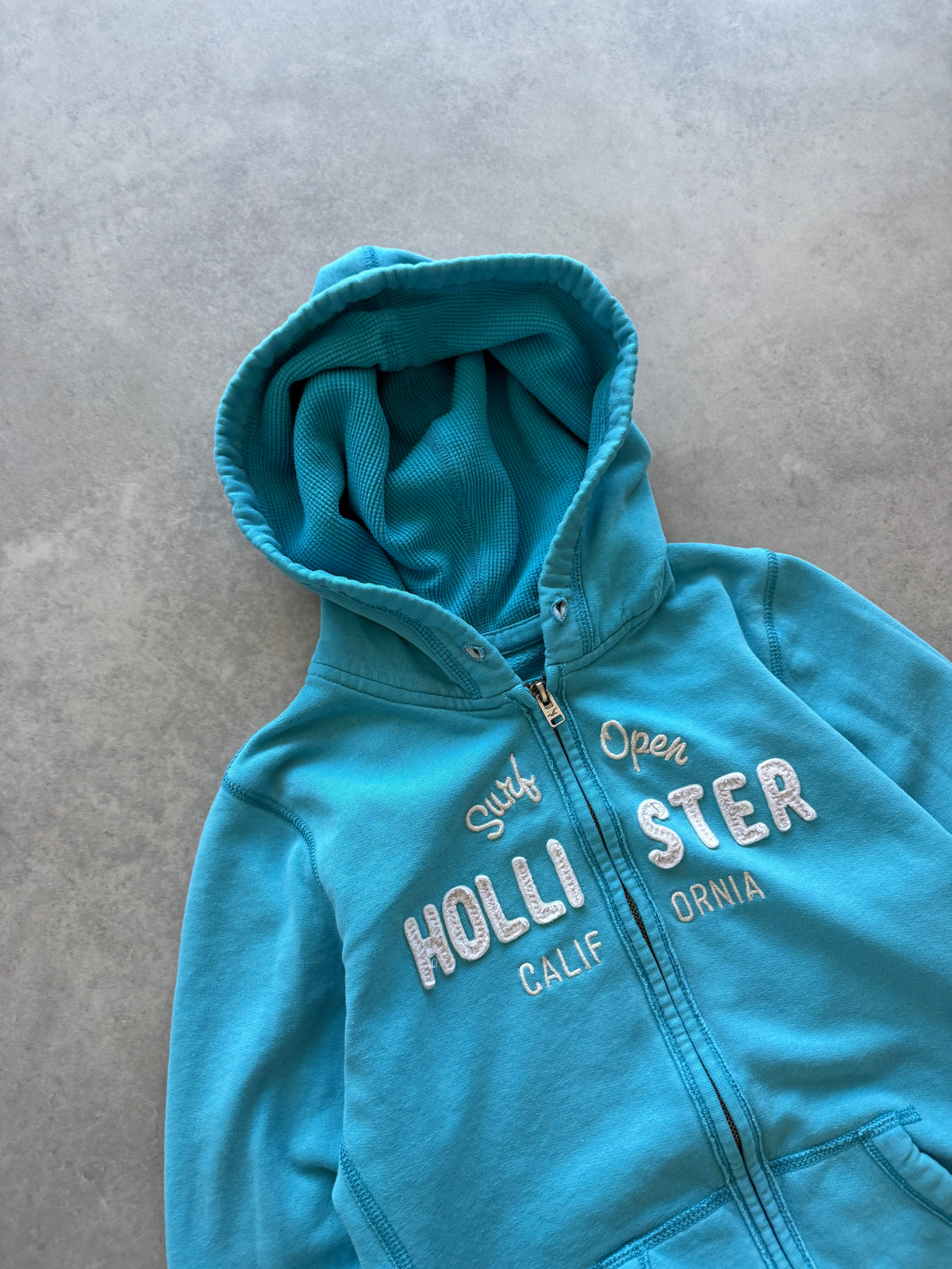 Hollister Y2K ženska plava dukserica (M)