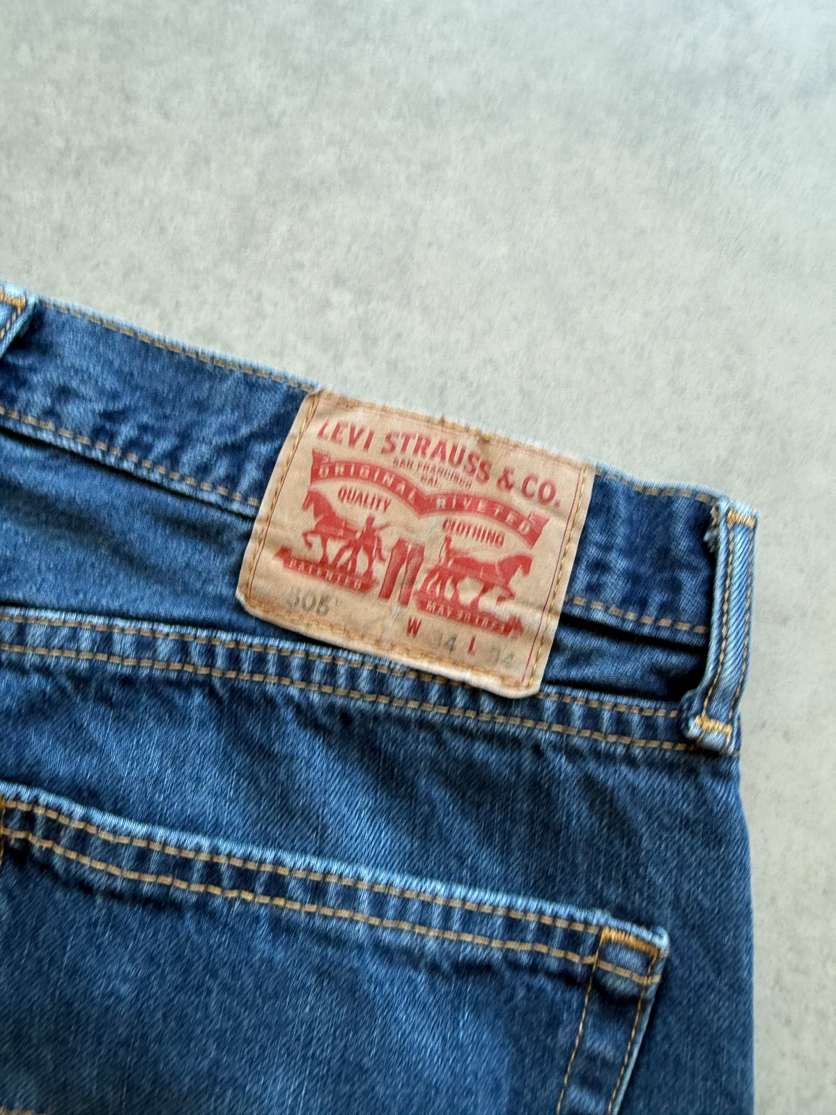 Levis 505 muške tamno plave farmerke (34x34)