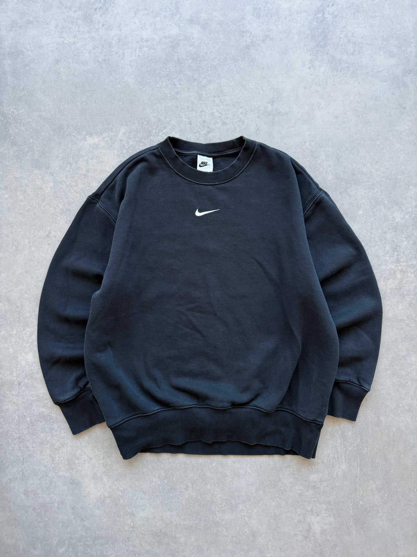 Nike crna ženska oversized dukserica (XS)