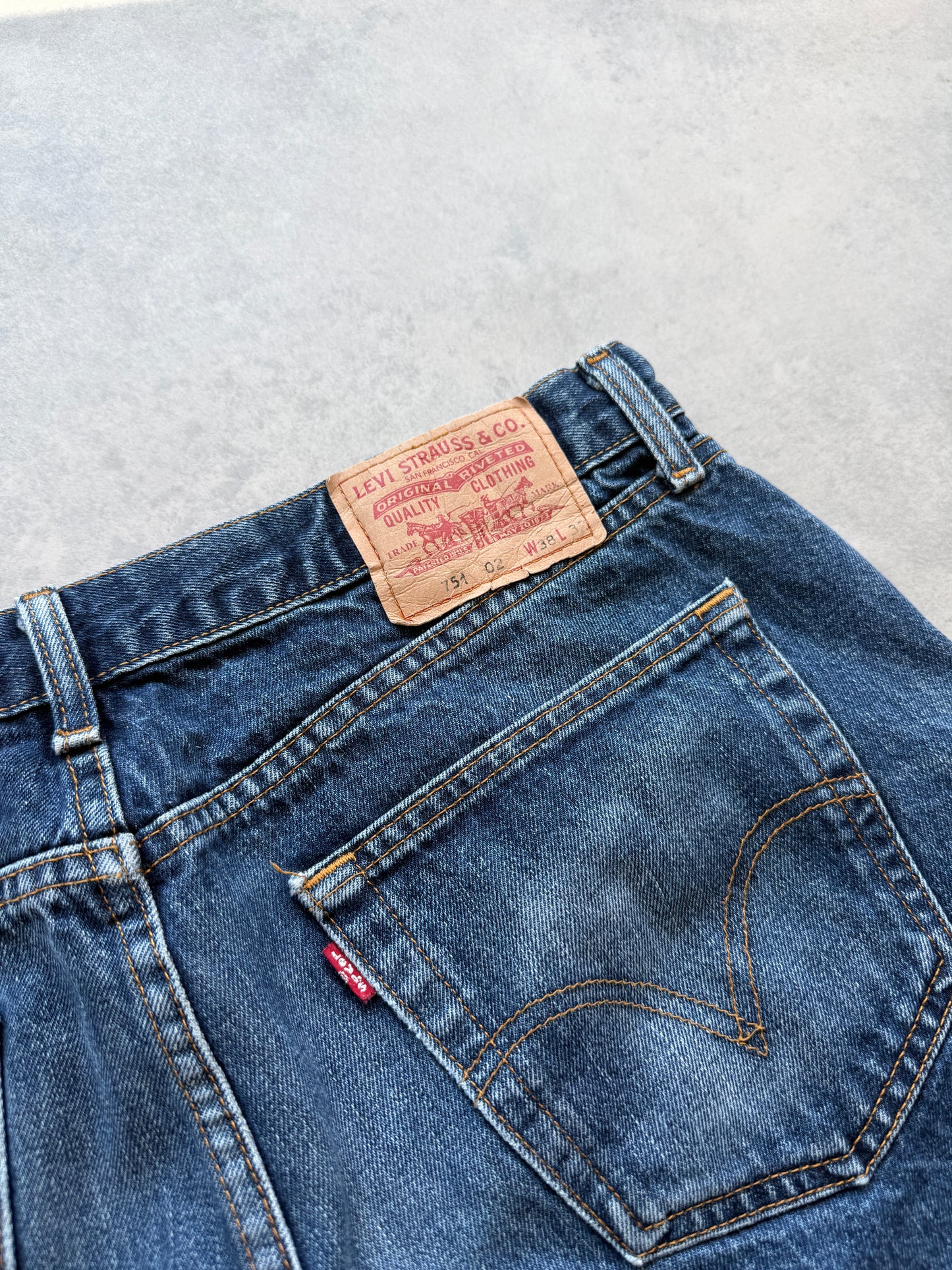 Levis 751 02 retro muške farmerke (38x32)