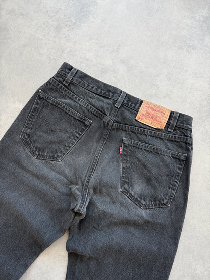 Levis 505 vintage 90s muške crne farmerke (33x30)