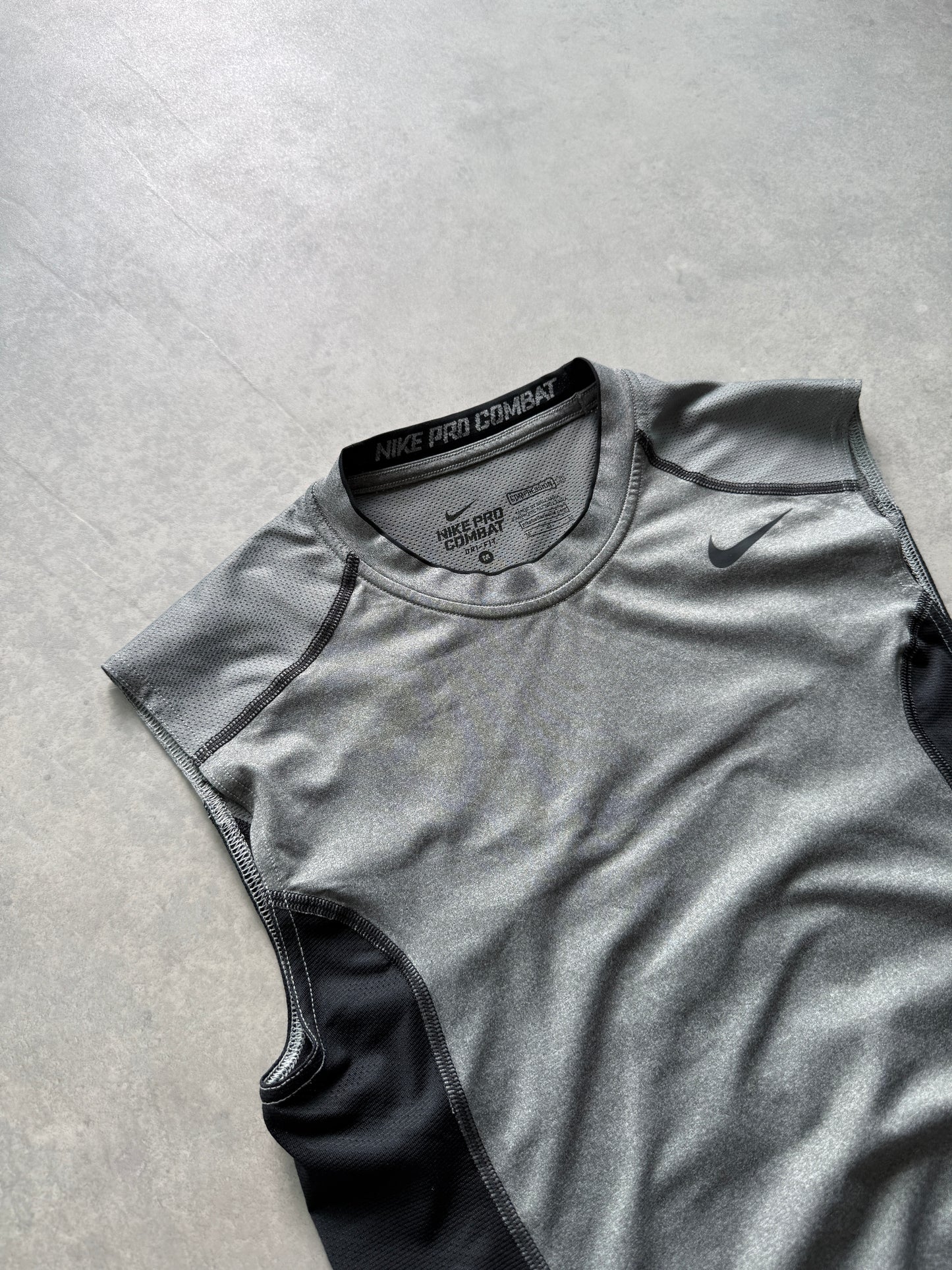 Nike Pro Combat muška kompresiona majica (M)