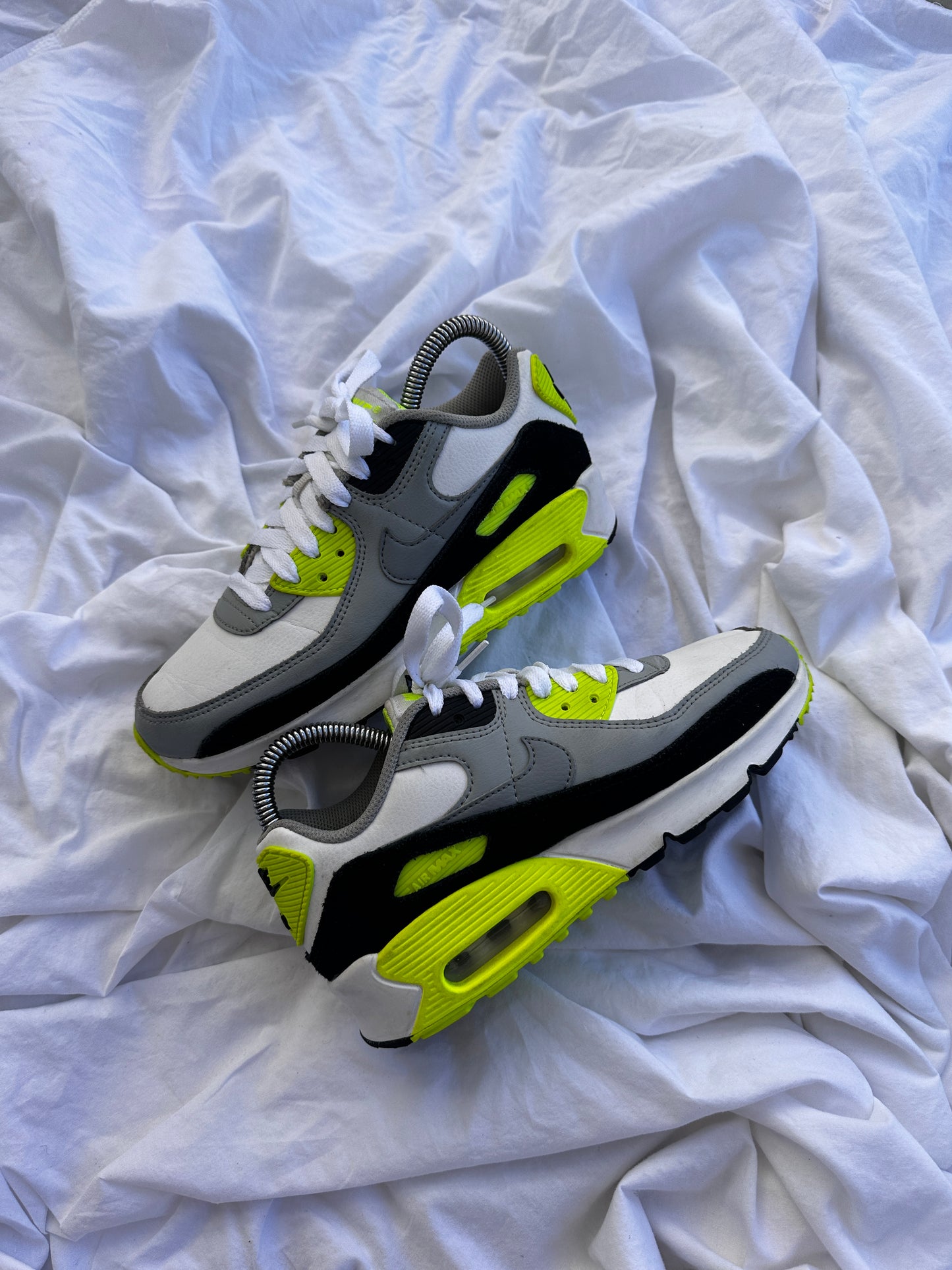 Nike Air Max 90 Volt ženske patike (36)