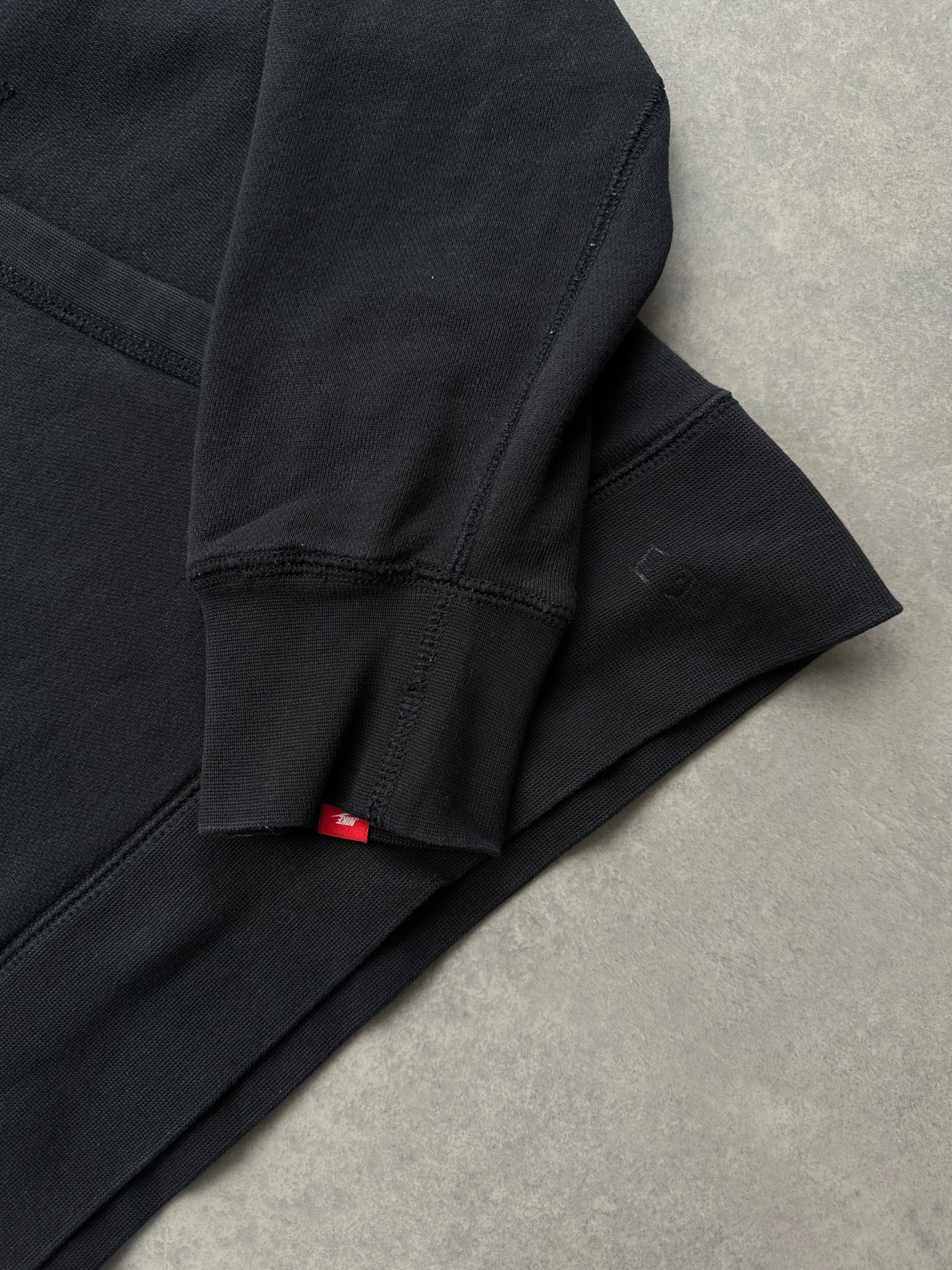 Nike basic crna muška dukserica (M)