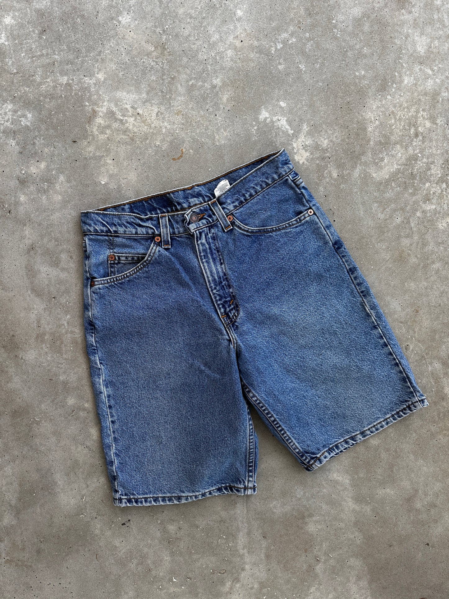 Levis 550 90s ženski teksas sorc (31)