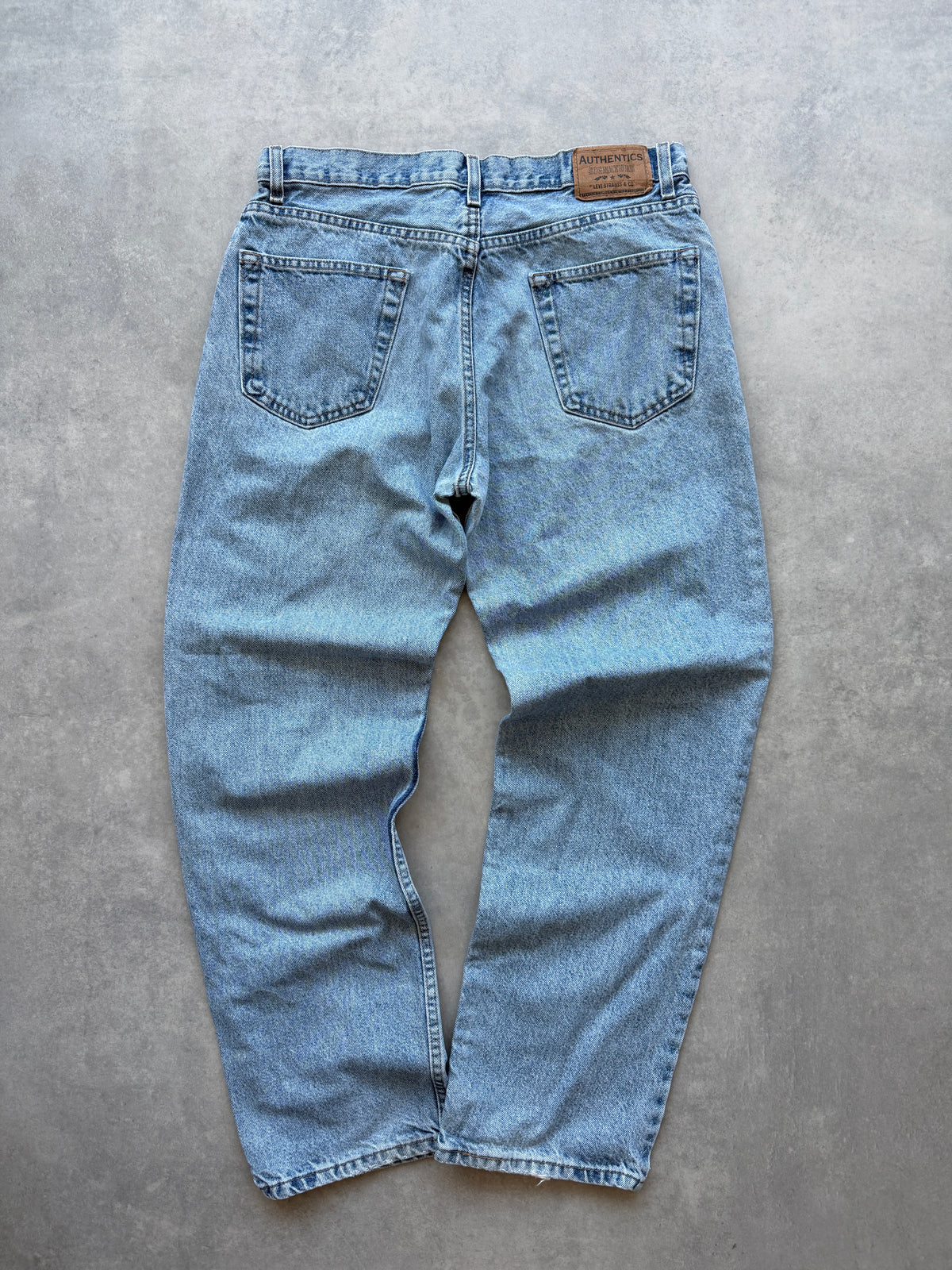 Levis Signature muške relaxed fit farmerke (34x32)