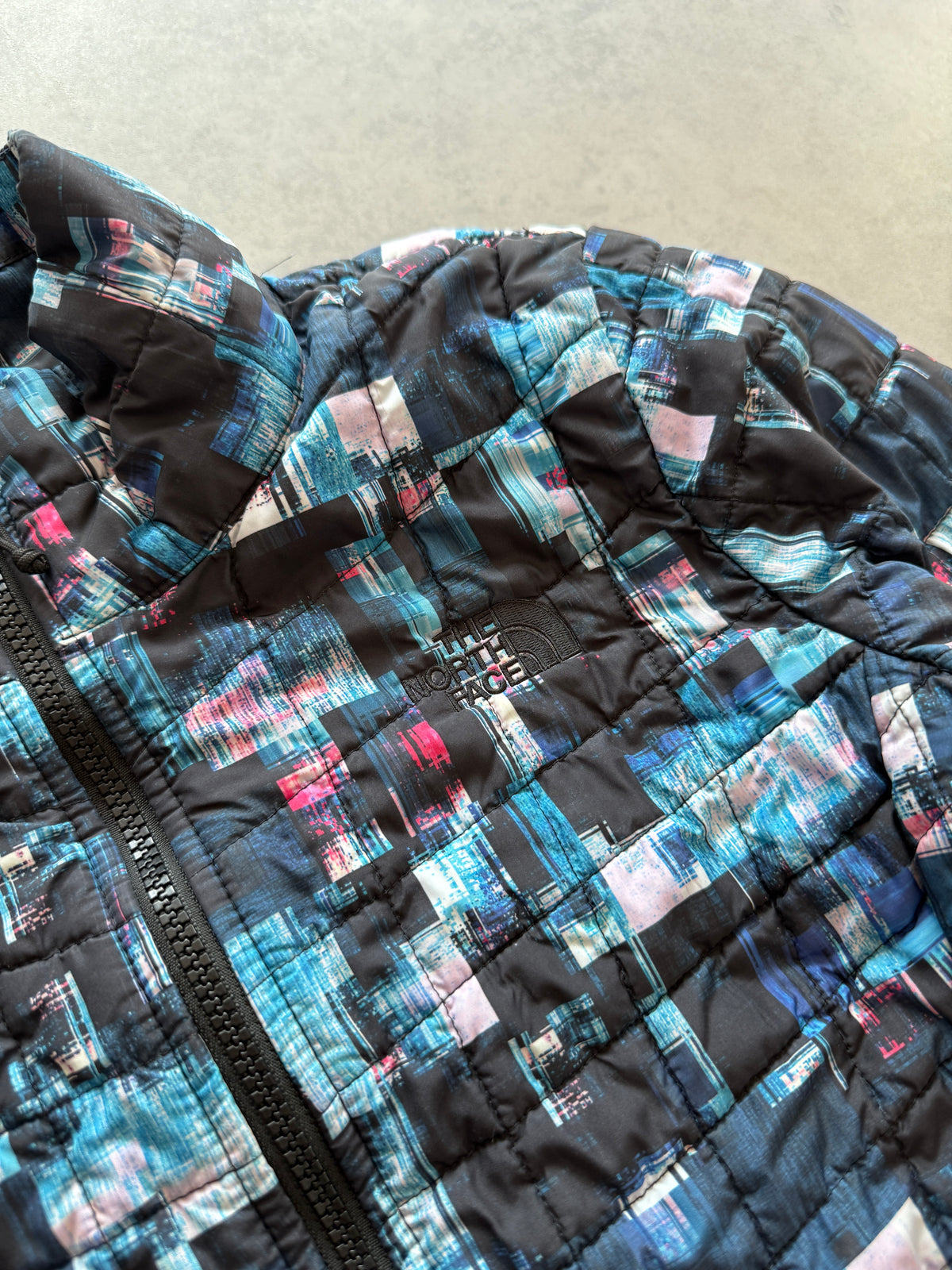 The North Face ženska tanka puffer jakna (S)