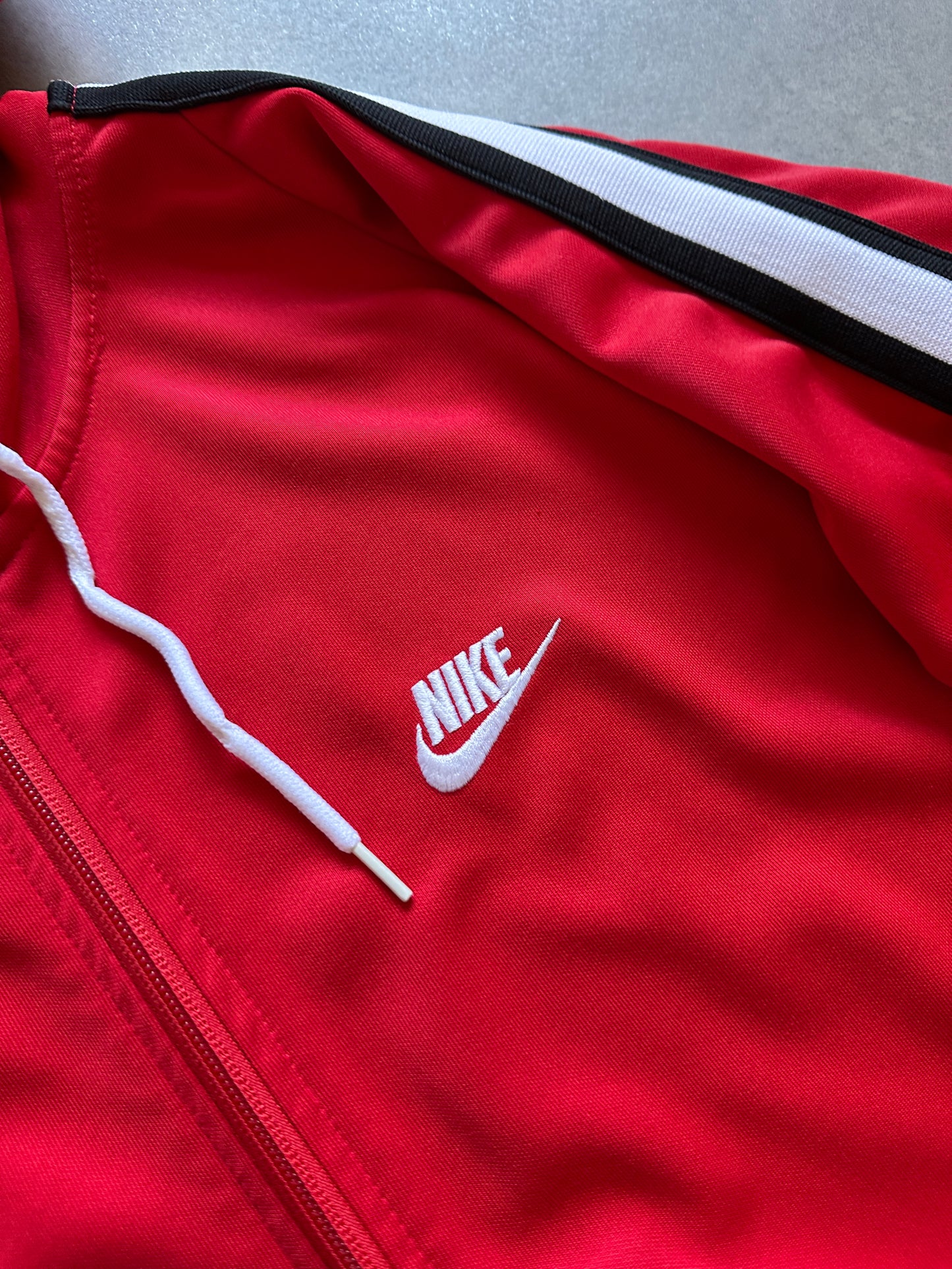 Nike muška crvena dukserica (L)