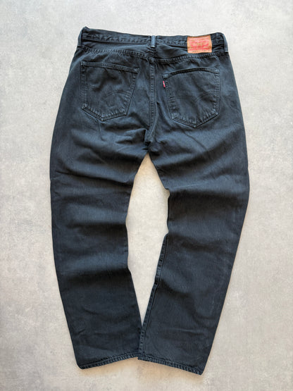 Levis 501 muške crne farmerke (36x34)