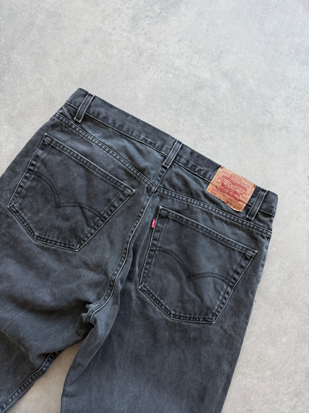 Levis 505 vintage muške sive farmerke (38x31)
