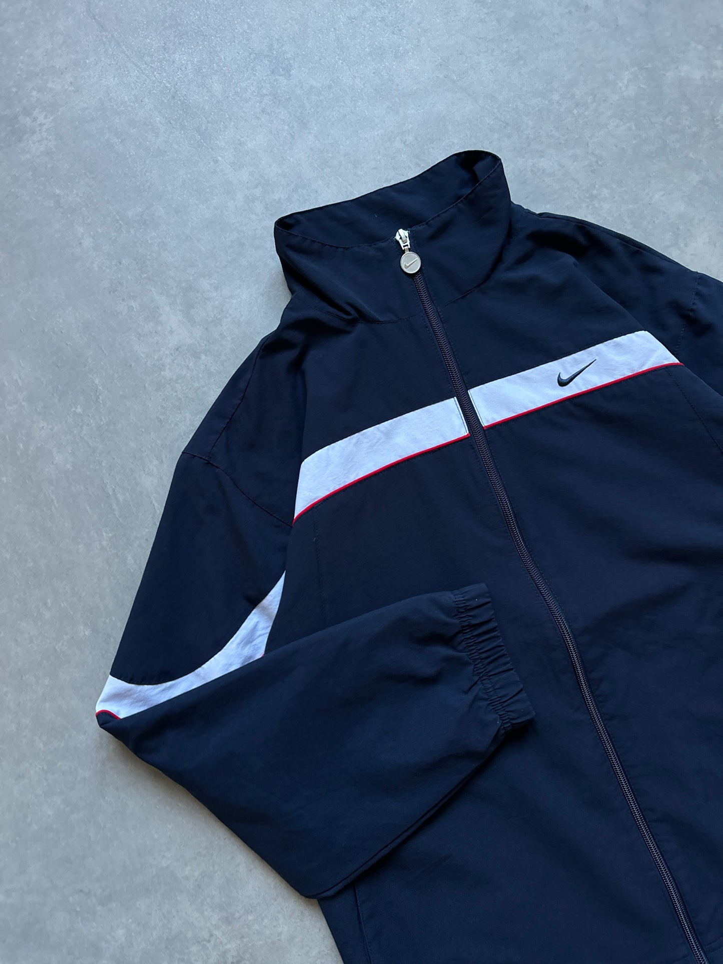 Nike 2000s djecija šuškava dukserica (XL)