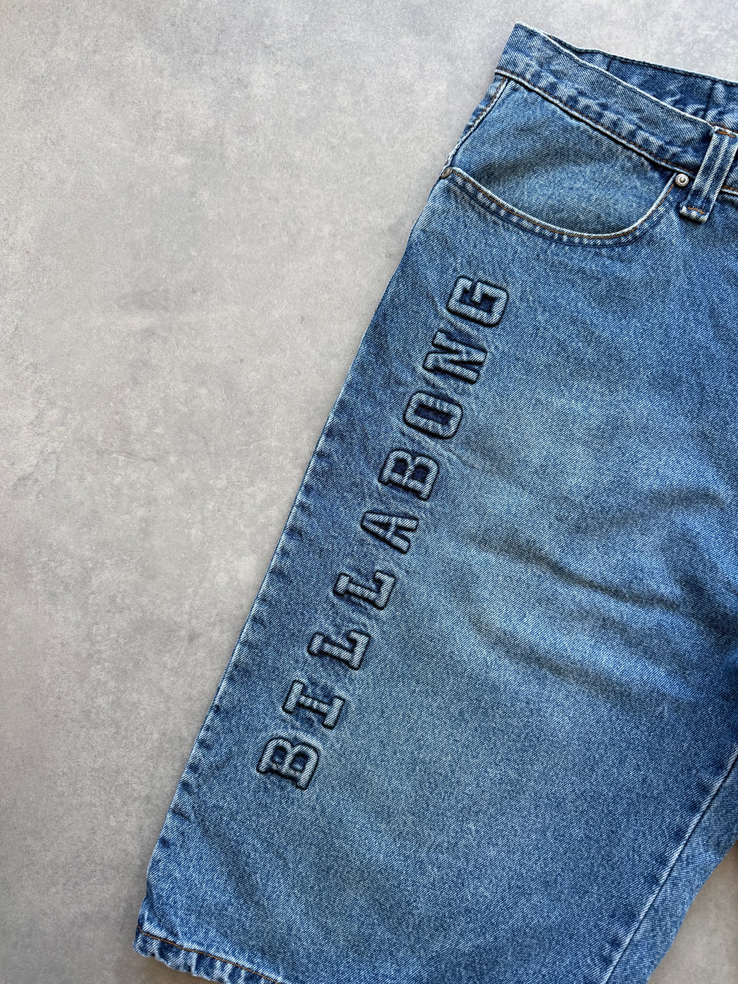 Billabong 90s muški teksas šorc (XL)