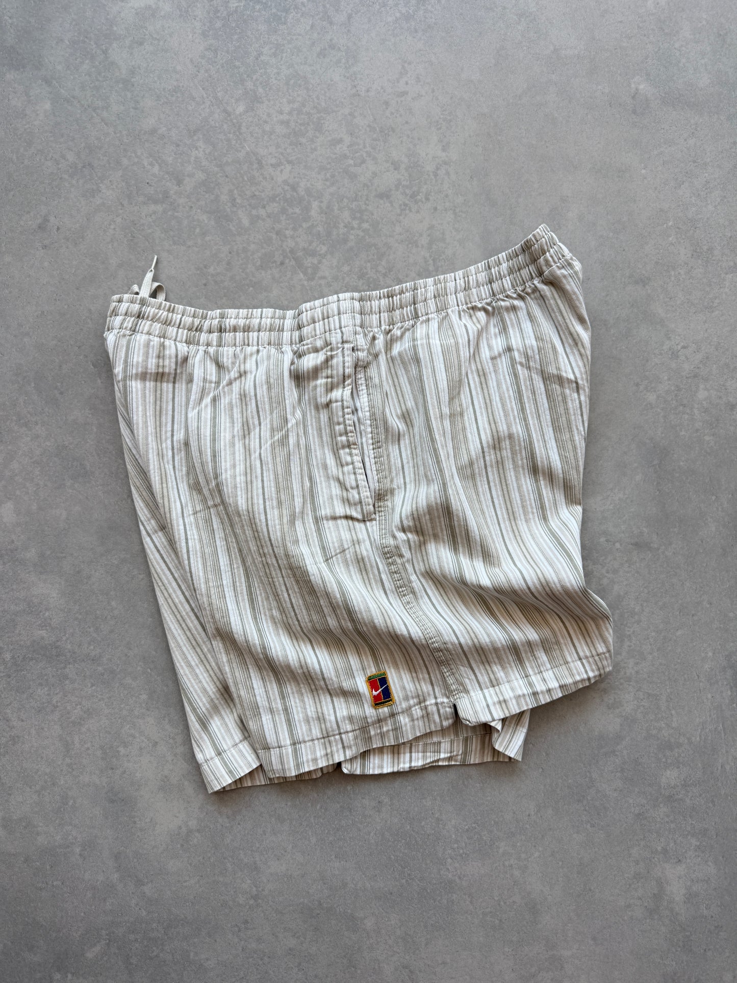 Nike 90s muški oversized šorc (M)