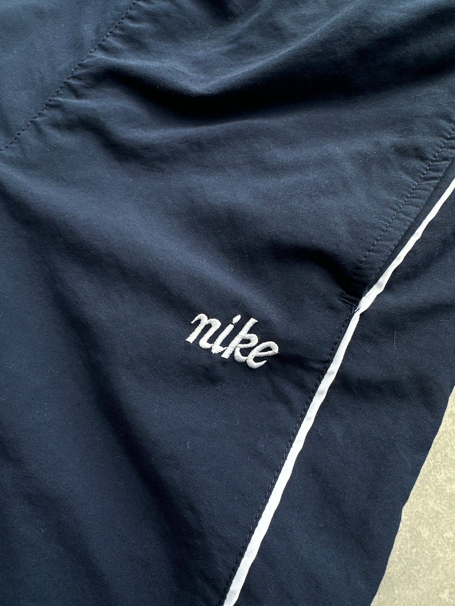 Nike 2000s ženska šuškava trenerka (S)