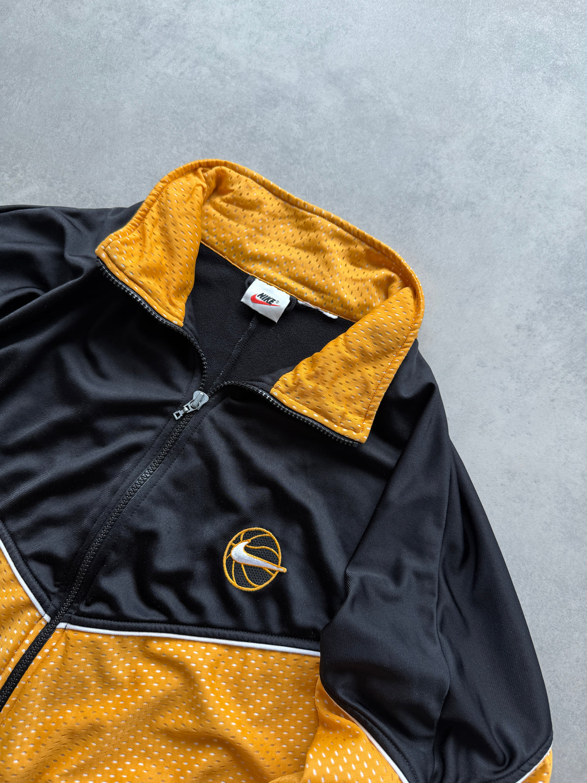 Nike Basketball vintage 90s muška oversized dukserica (M)