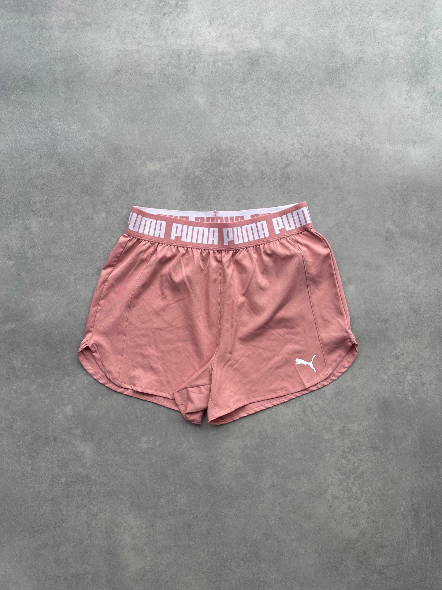 Puma ženski sportski šorc (S)