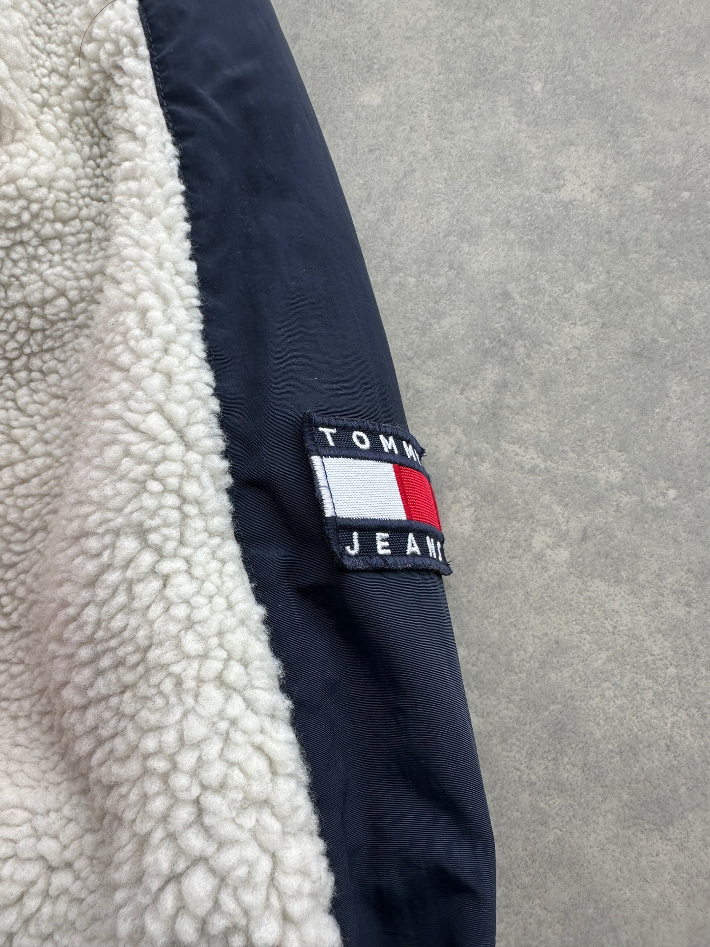 Tommy Jeans muška zimska jakna sa 2 lica (L)