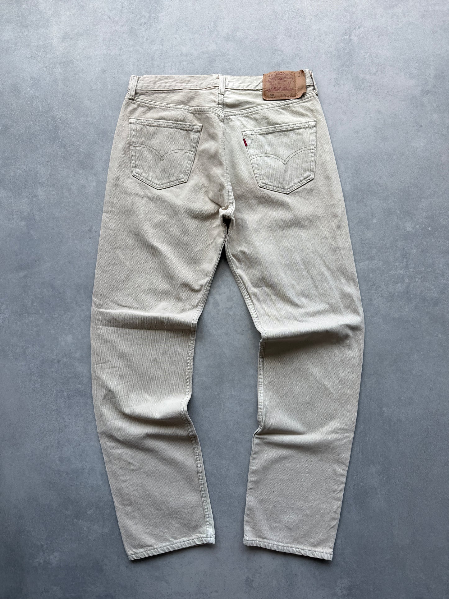 Levis 501 muške bež vintage farmerke (36x34)