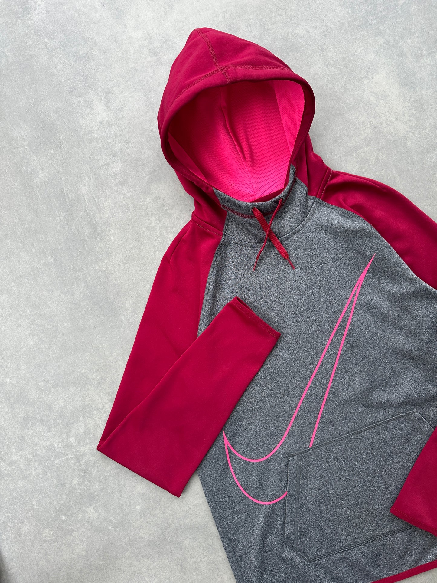 Nike ženska siva sportska dukserica (M)