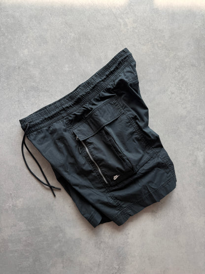 Nike muški crni cargo šorc (M)