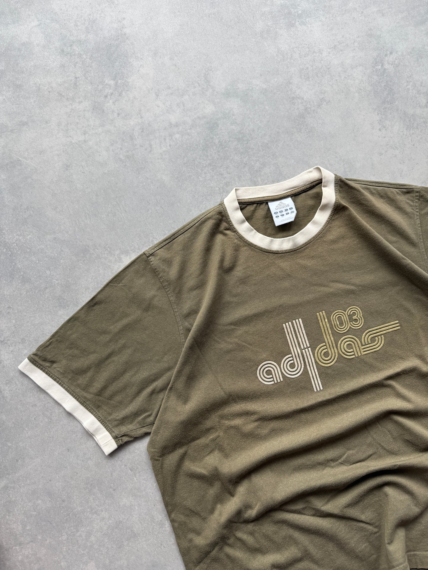 Adidas 2000s muška majica (XL)