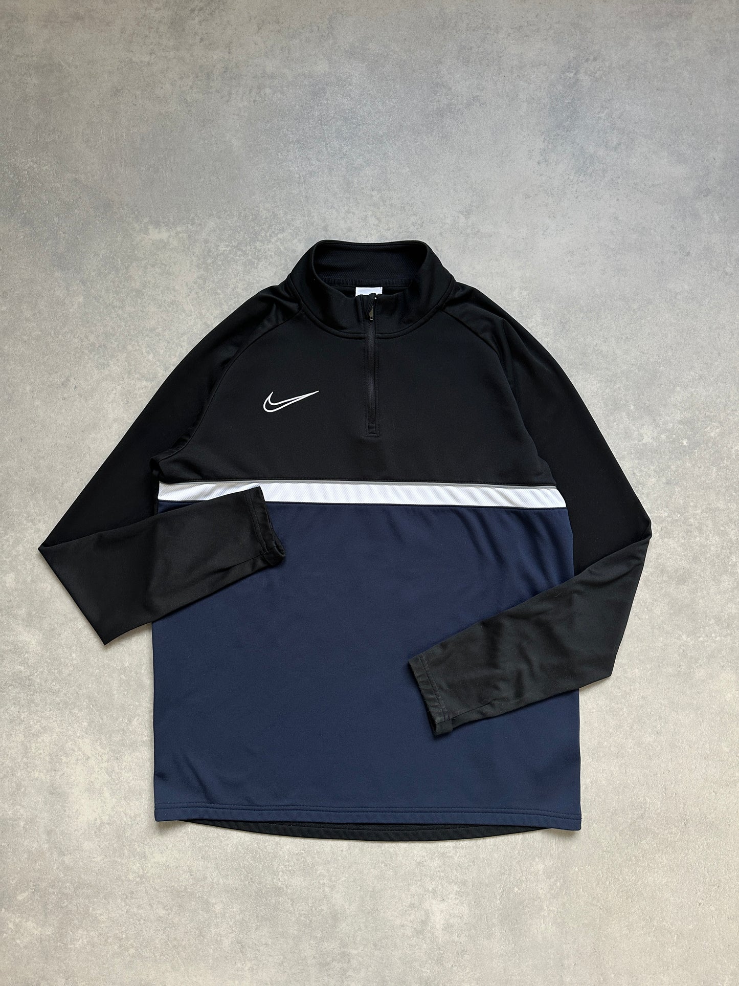 Nike Dri Fit 1/3 zip muška sportska dukserica (L)