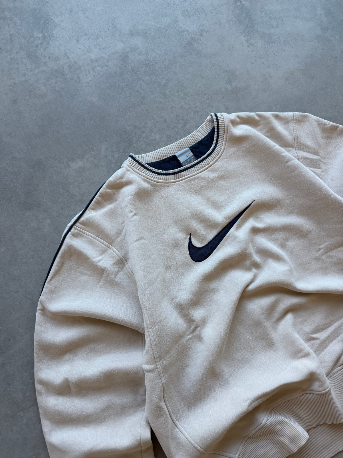 Nike 2000s muška oversized bež dukserica (XL)