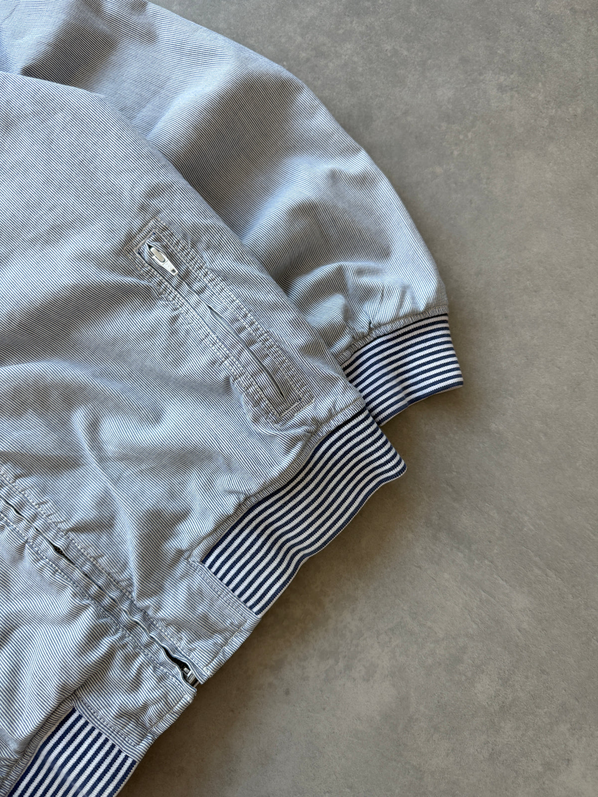 Tommy Hilfiger muška prugasta tanka jakna (S)