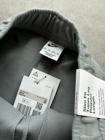 Nike Tech Fleece muška siva trenerka (XS)