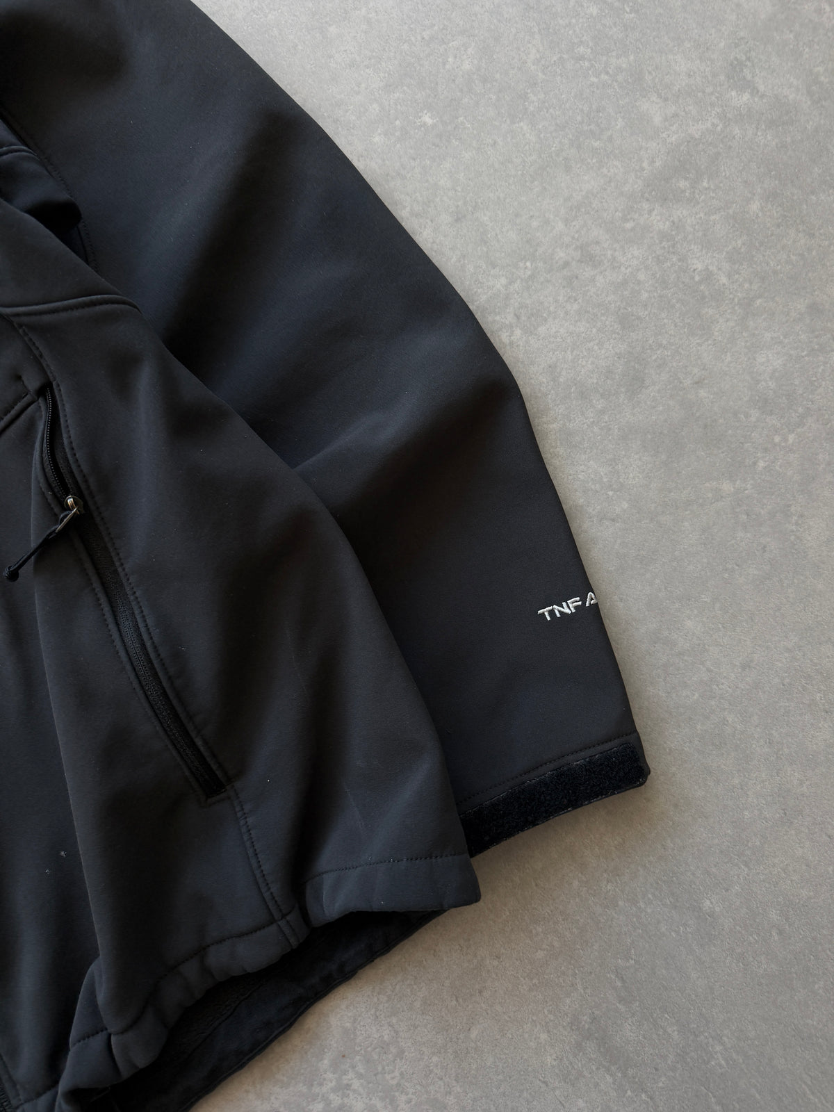 The North Face Apex muška crna softshell jakna (L)