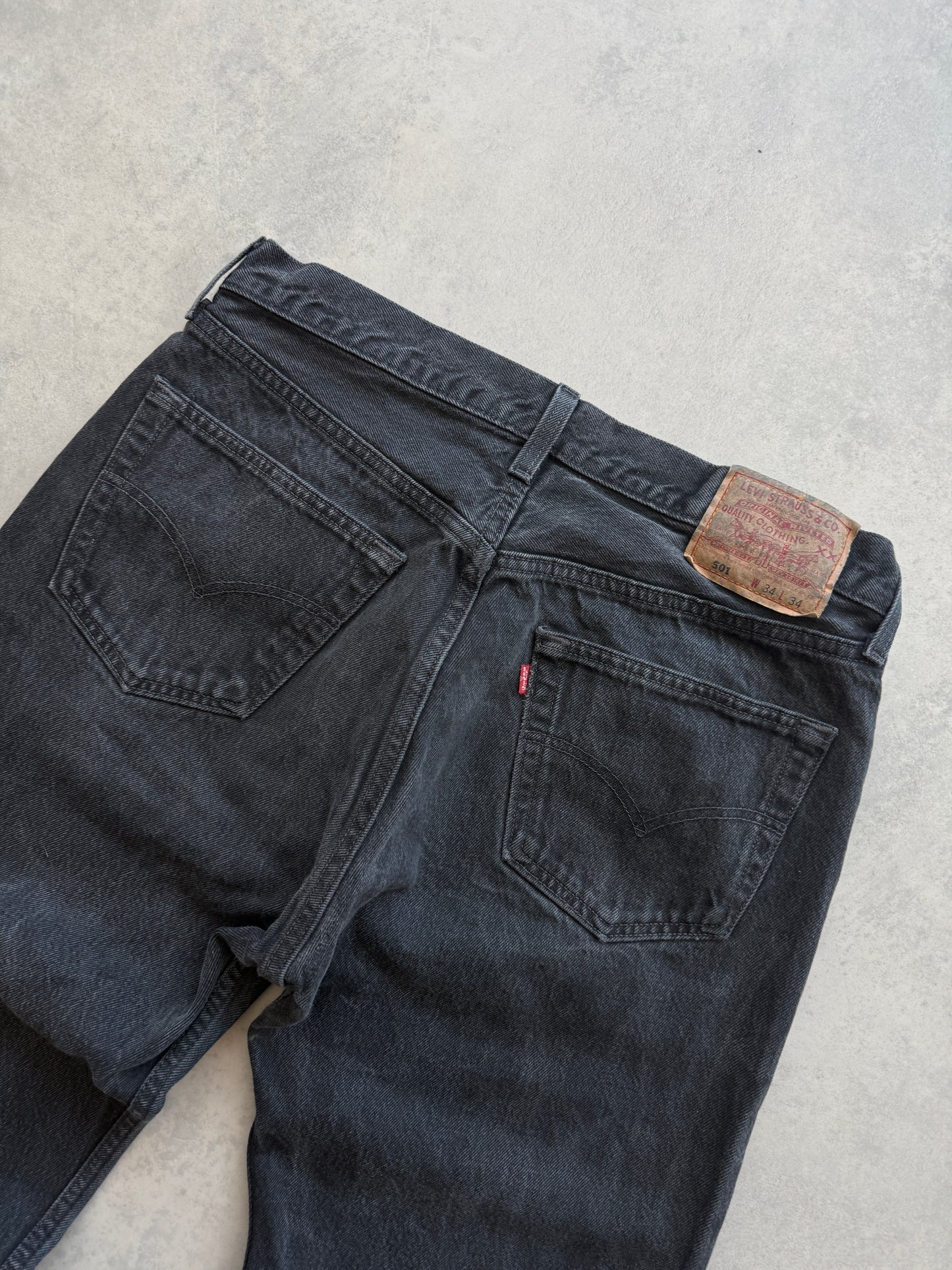 Levis 501 retro muške crne farmerke (34x34)
