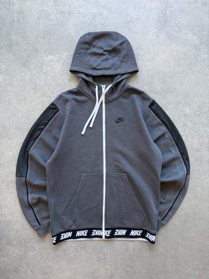 Nike muška siva zip up dukserica (M)