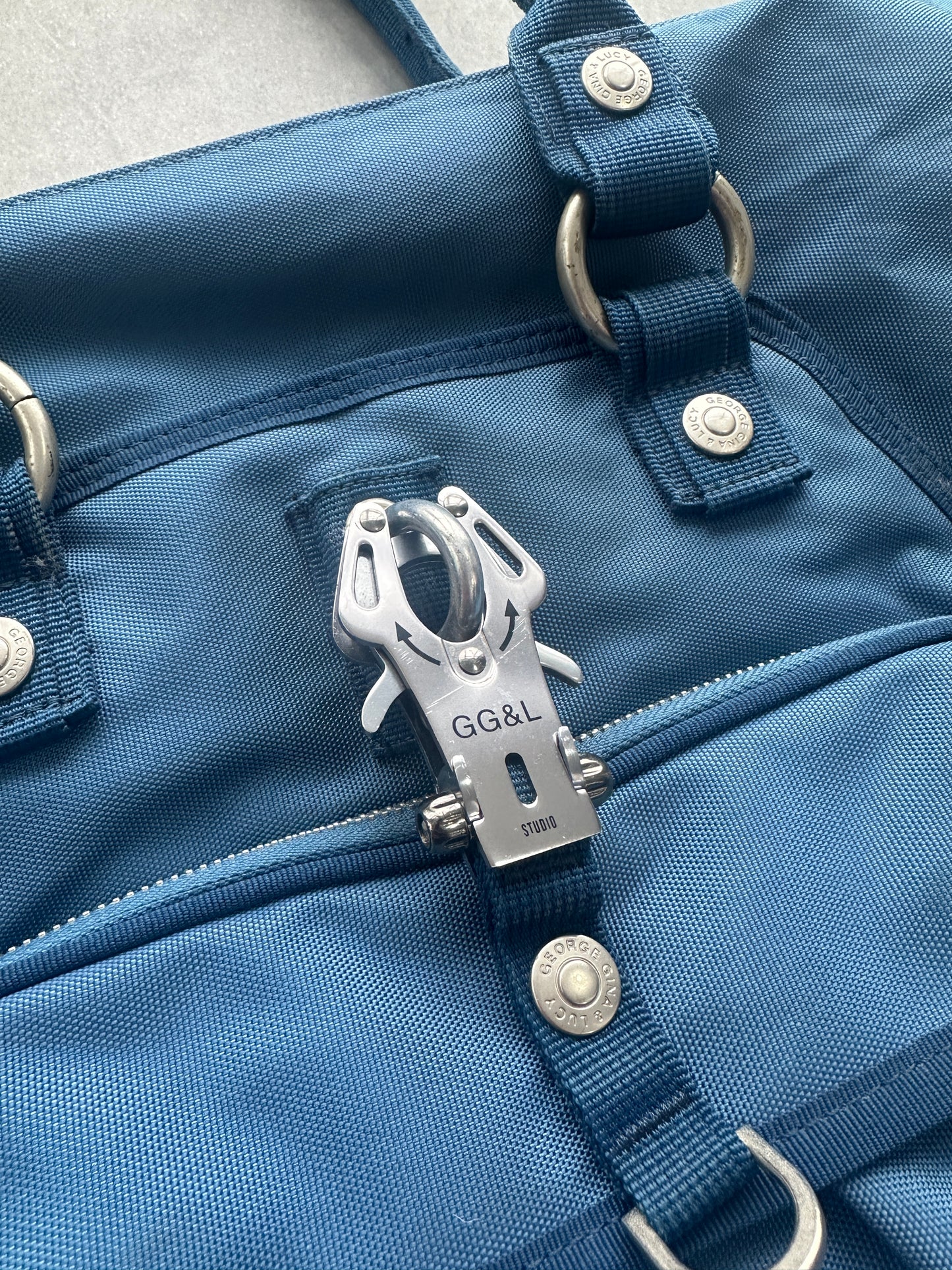 George Gina & Luci Y2K ženska torba