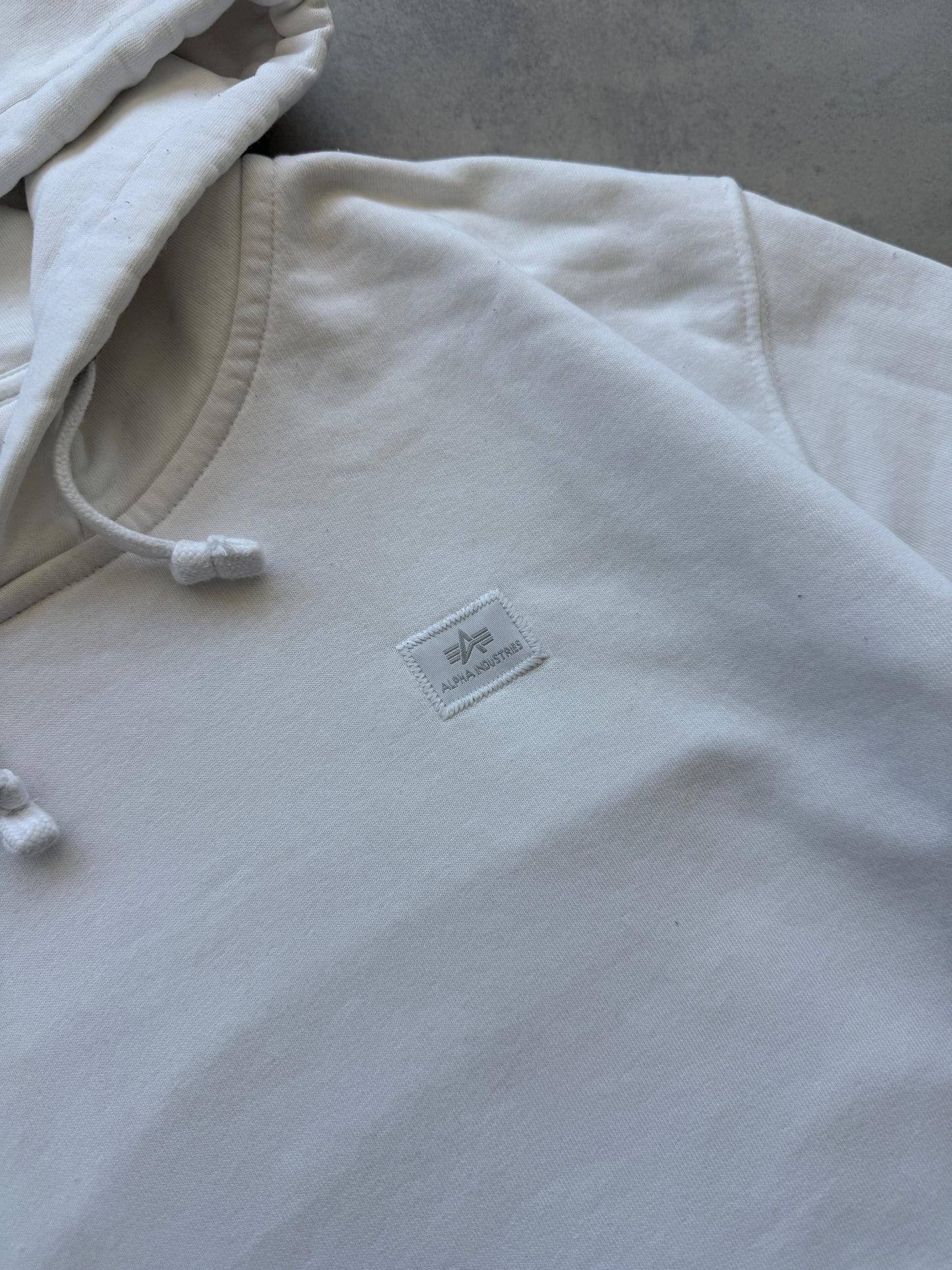 Alpha Industries muška bijela dukserica (XXL)
