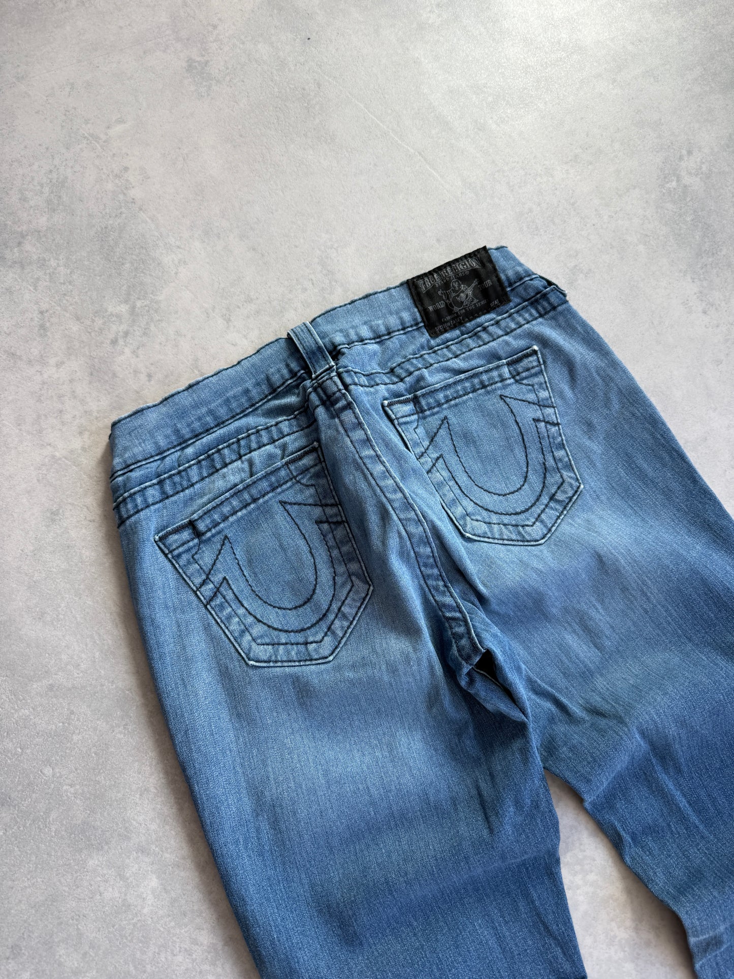True Religion ženske Y2K skinny fit farmerke (30)