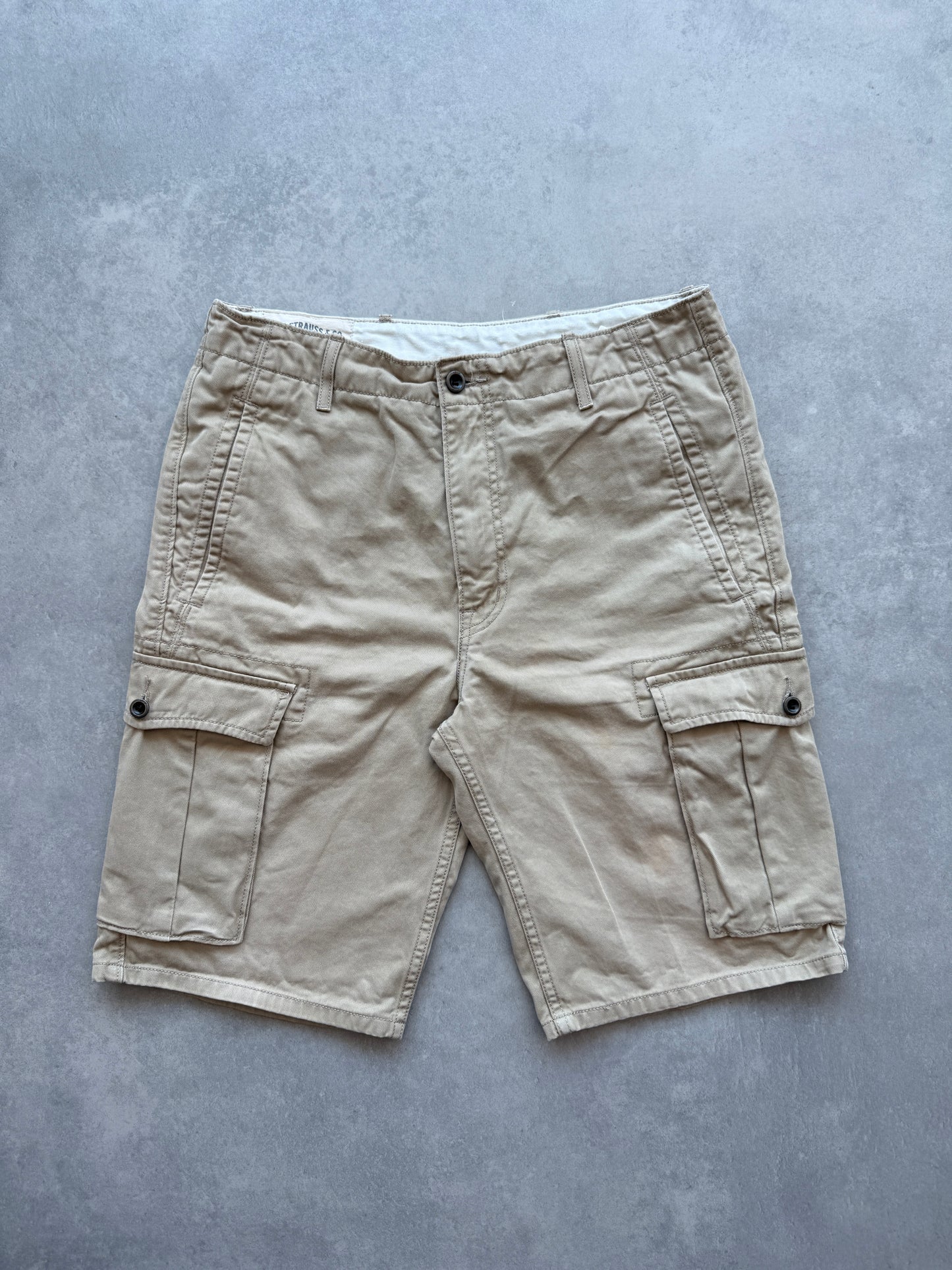 Levis muški bež cargo šorc (M)