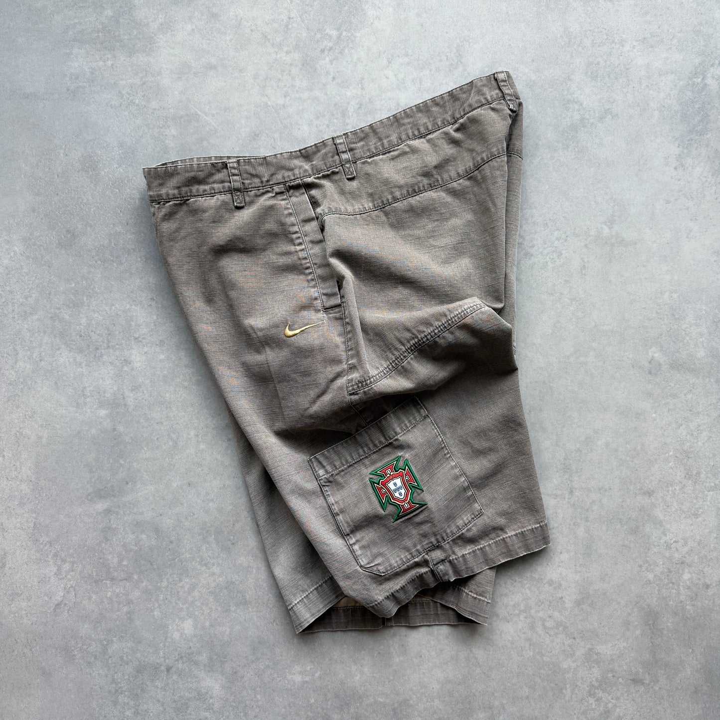 Nike x Portugal 2000s vintage muški cargo šorc (XXL)