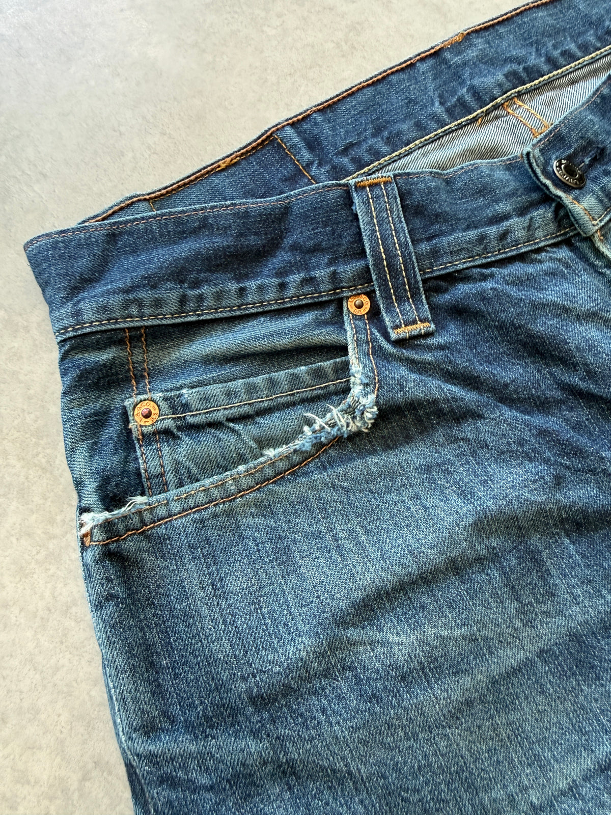 Levis 506 muške relaxed fit farmerke (36x30)