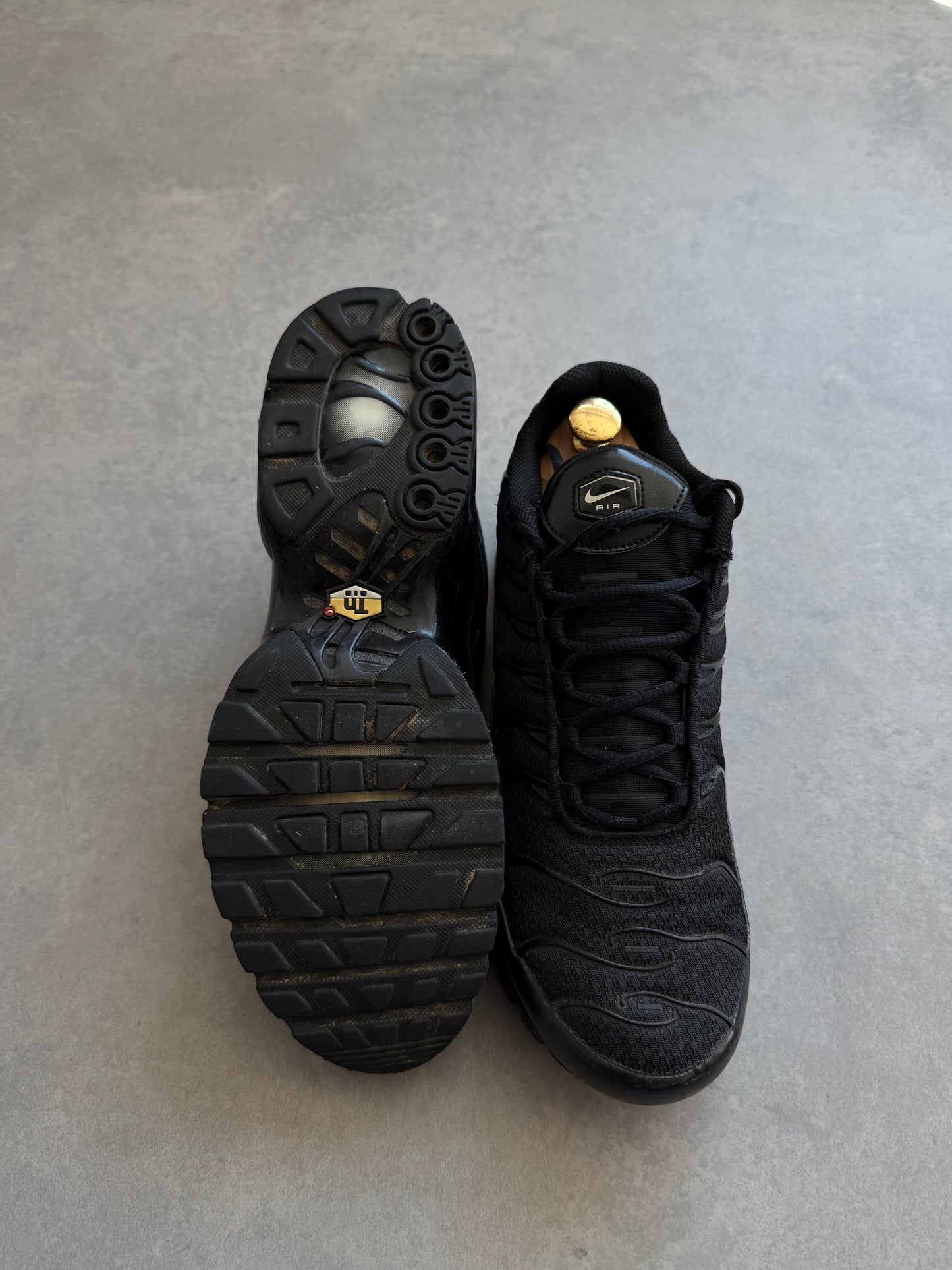 Nike TN Triple Black muške patike (45)