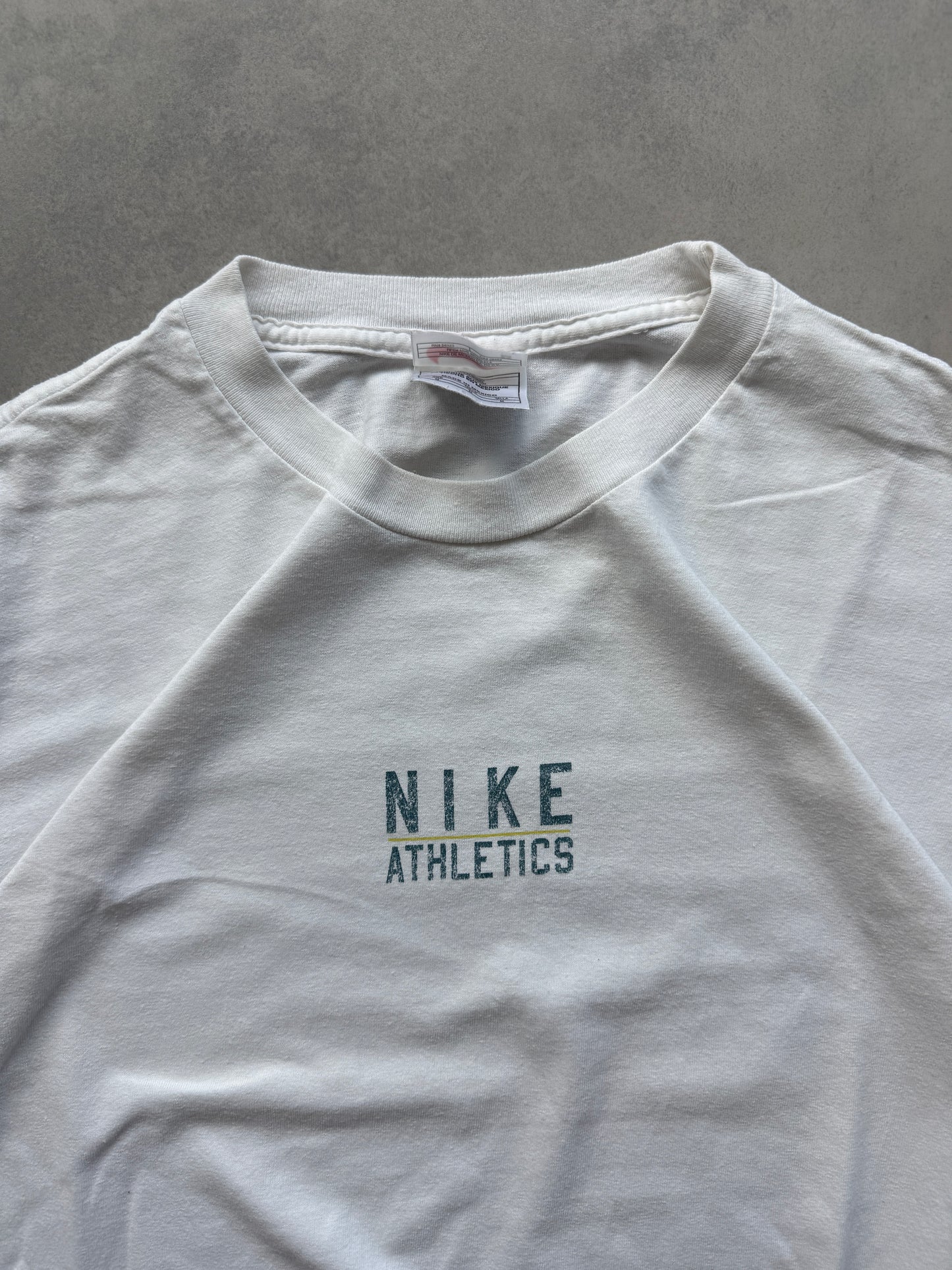Nike Athletics vintage 90s muška oversized majica (M)