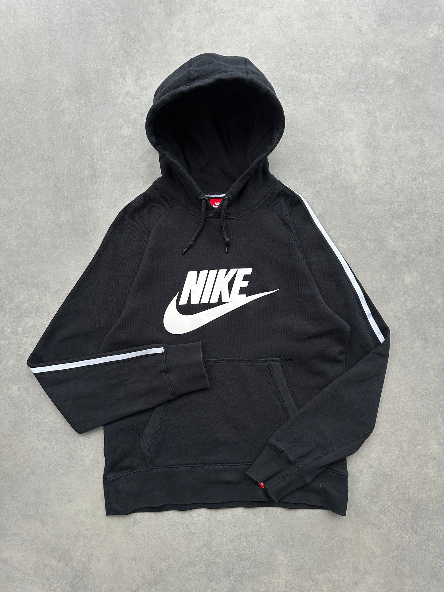 Nike basic crna muška dukserica (M)