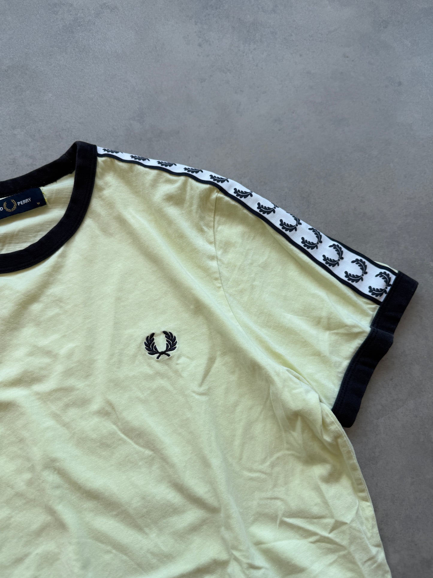 Fred Perry muška žuta majica (M)