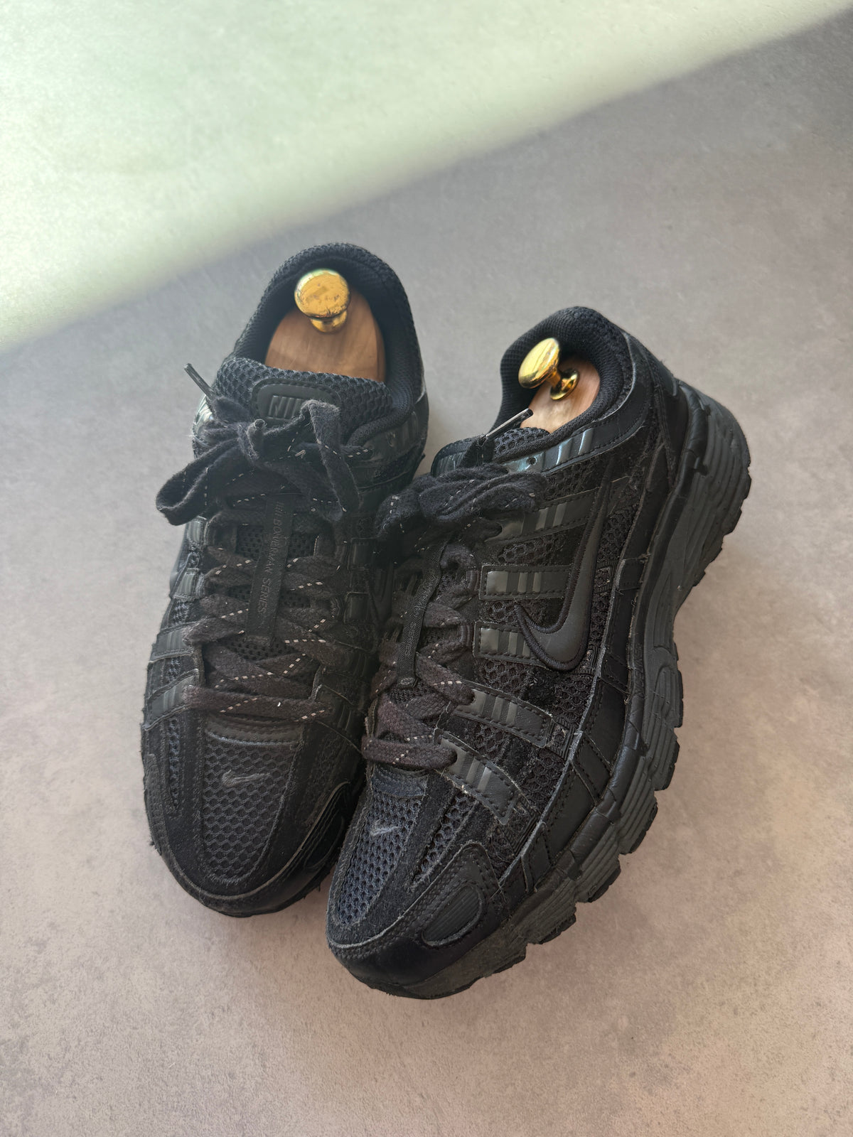 Nike P6000 Triple Black muške patike (42)