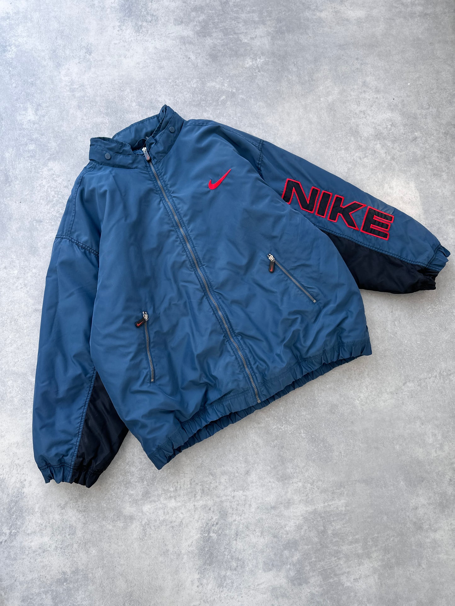 Nike 90s muska plava puffer jakna (XXL)