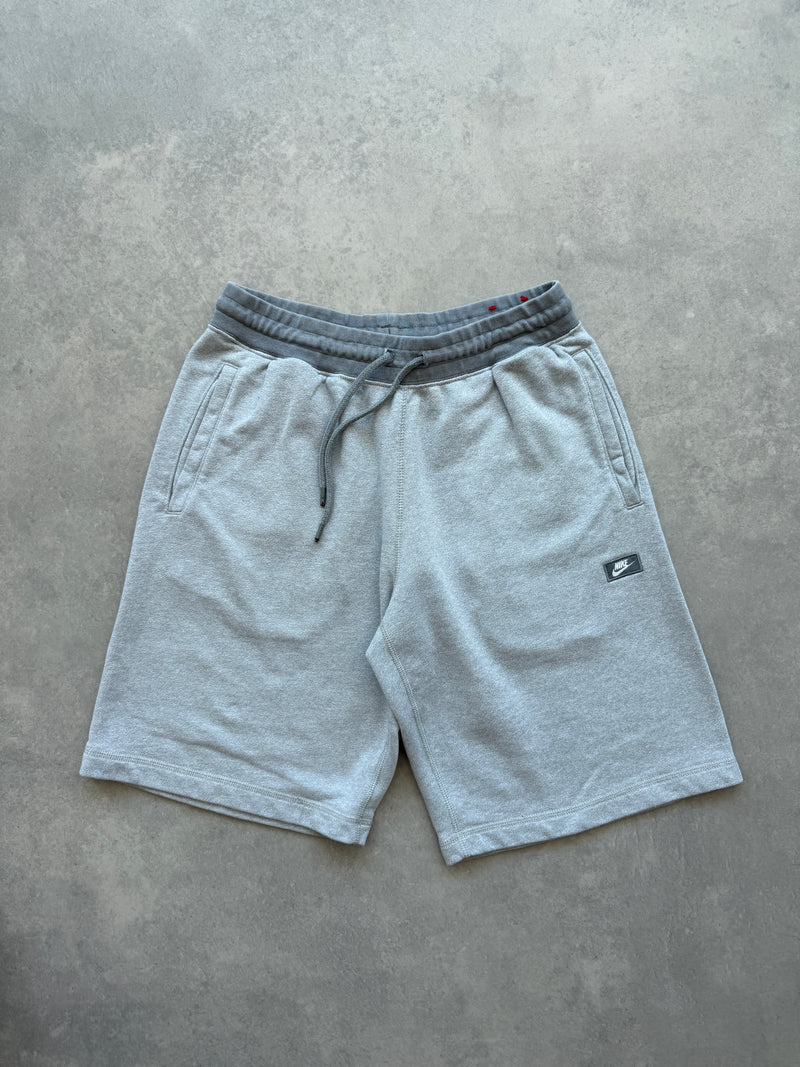 Nike muški basic sivi šorc (M)