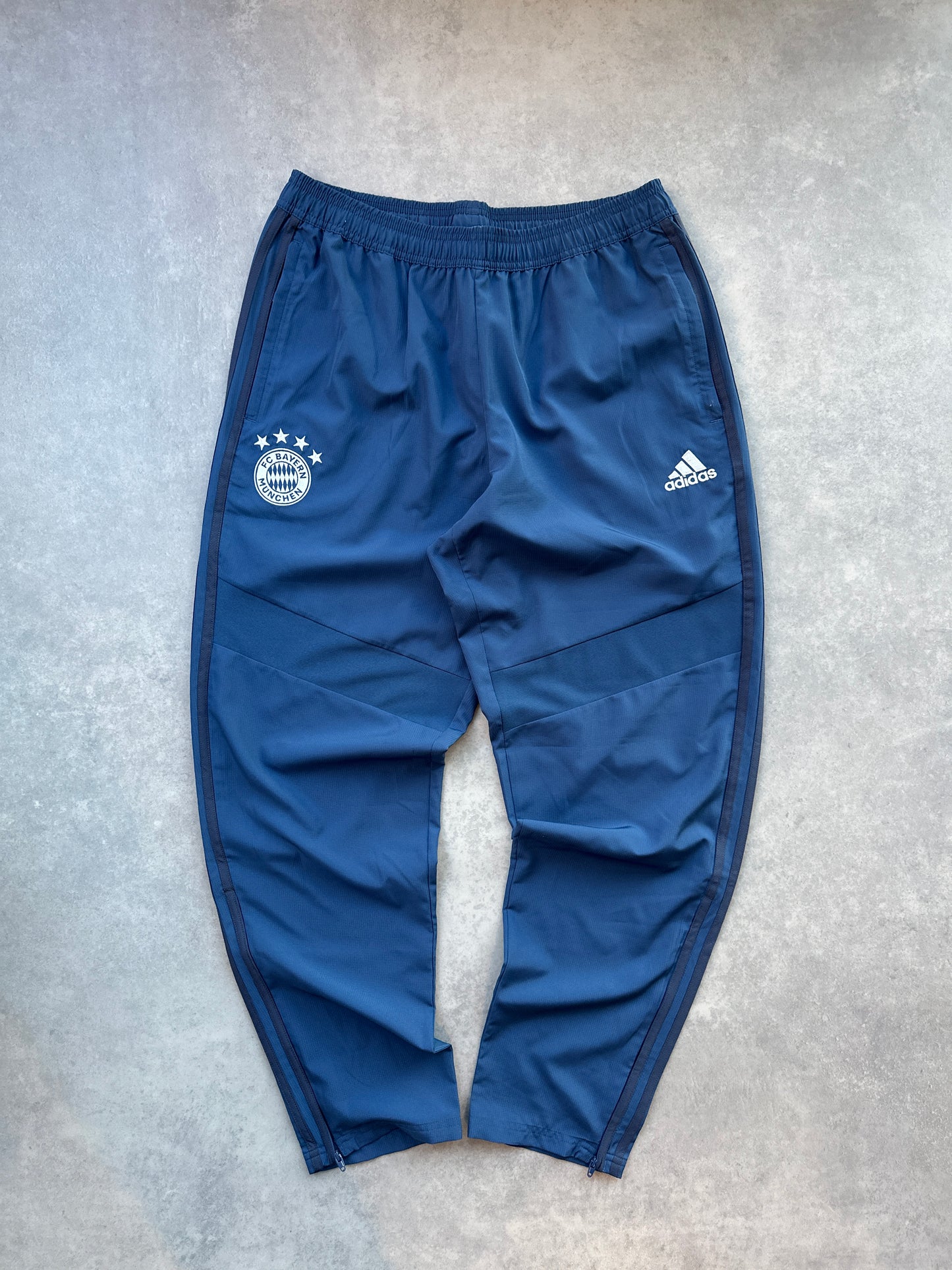 Adidas x Bayern Munchen muška sportska trenerka (L)