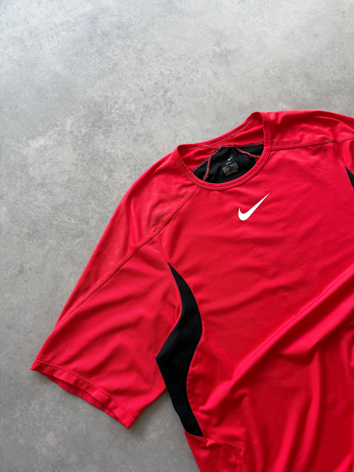 Nike Dri Fit 2000s muška crvena sportska majica (L)