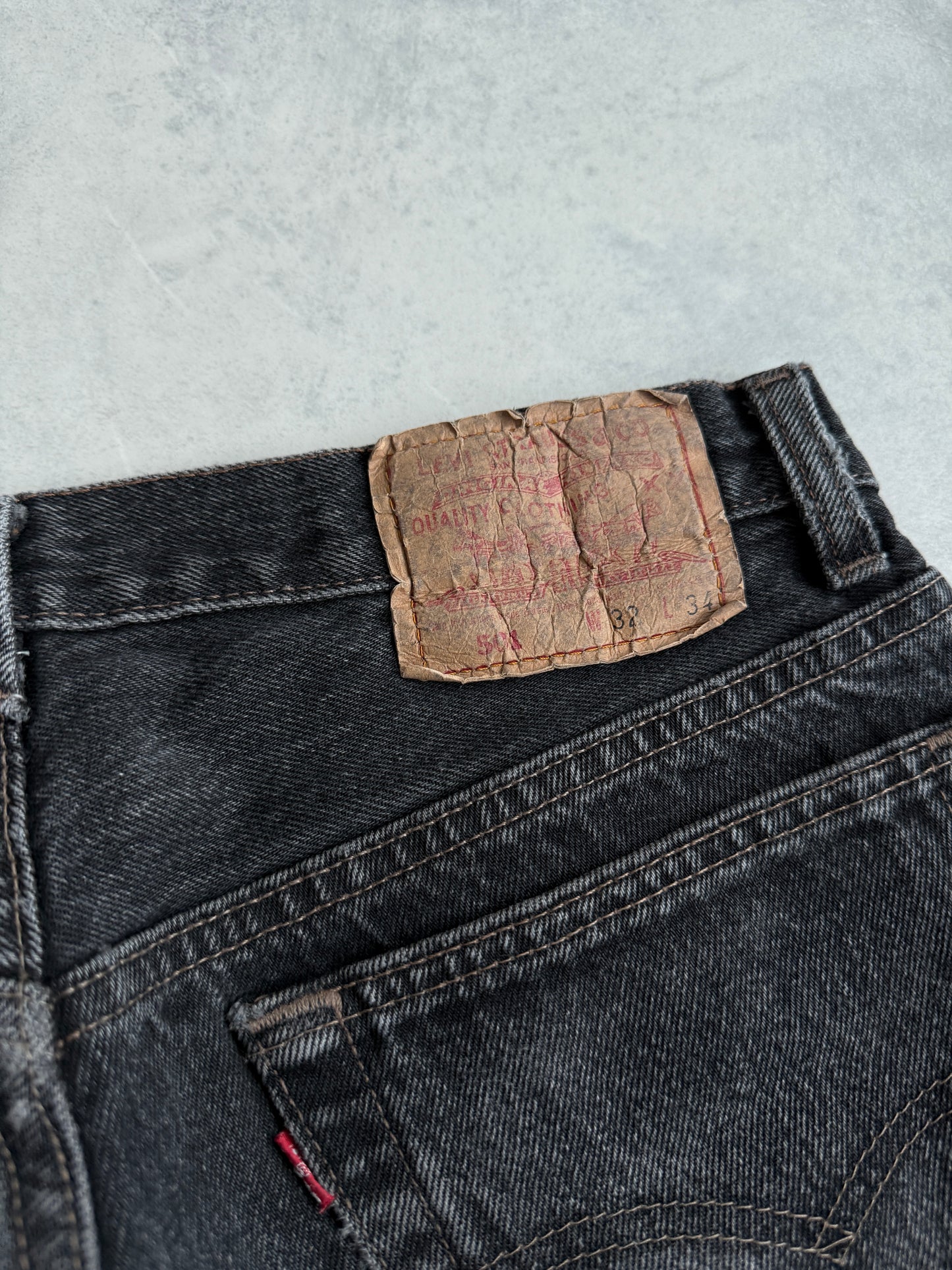 Levis 501 vintage ženske farmerke (32x34)